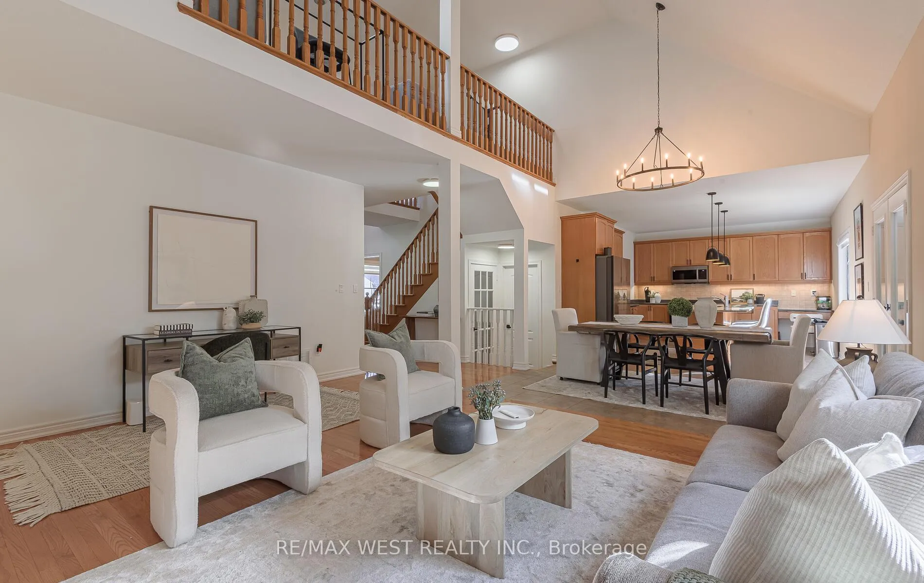 Photo 12 of 41 North Riverdale Drive, Caledon, Inglewood — HOMEH