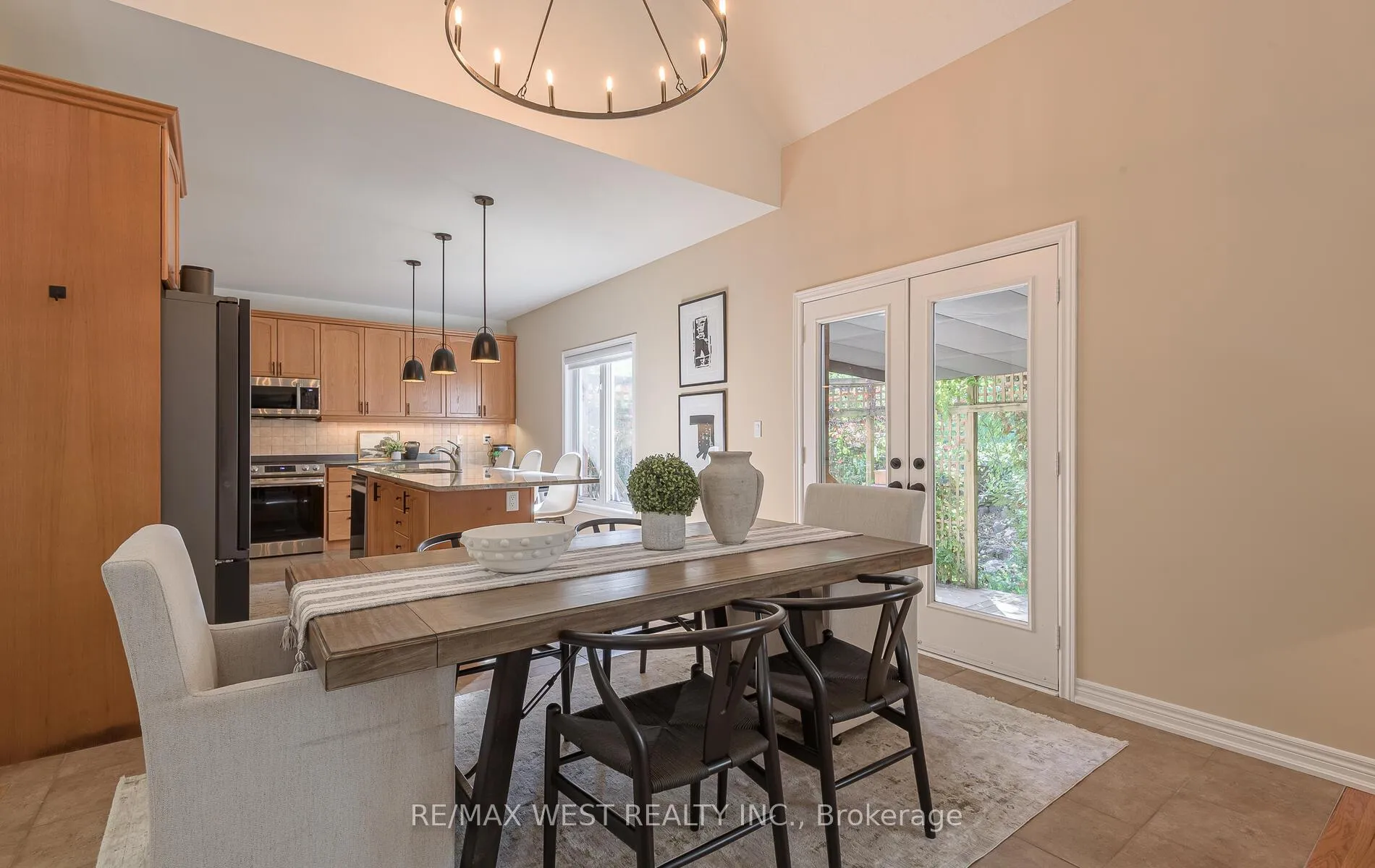 Photo 14 of 41 North Riverdale Drive, Caledon, Inglewood — HOMEH
