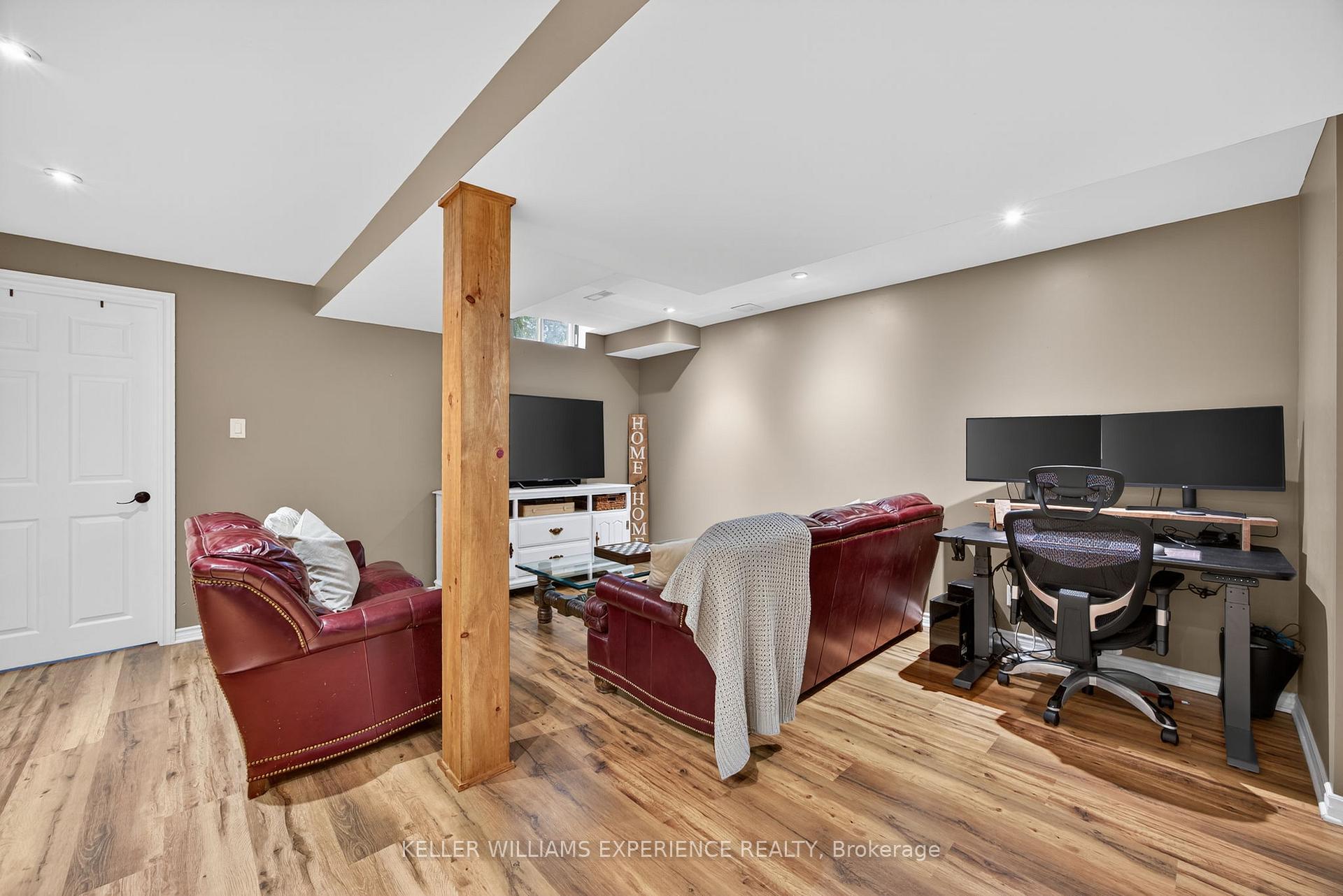 Photo 33 of 100 Brucker Road, Barrie, Holly — HOMEH