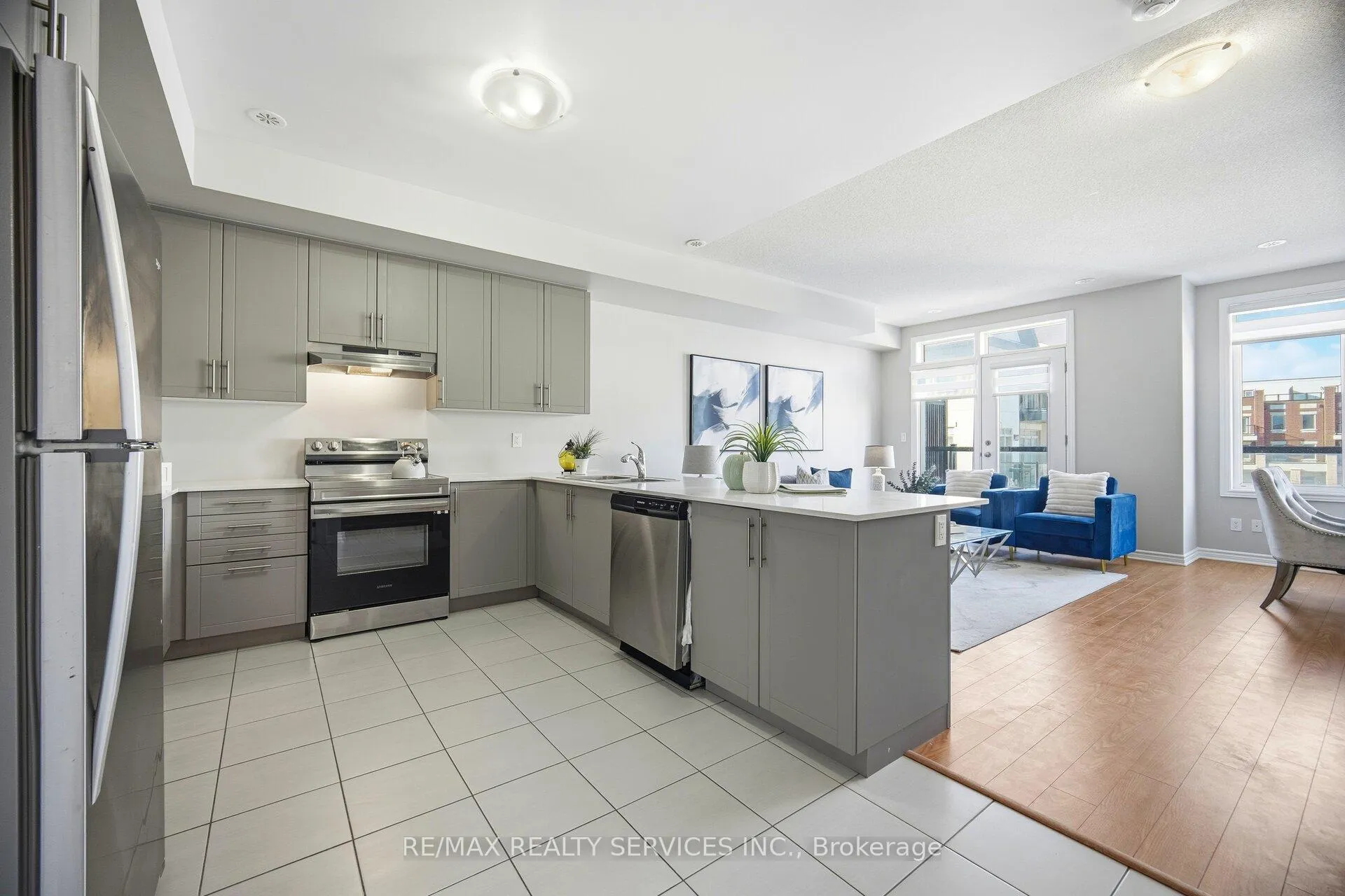 Photo 4 of 25 Tiveron Avenue, Caledon, Rural Caledon — HOMEH