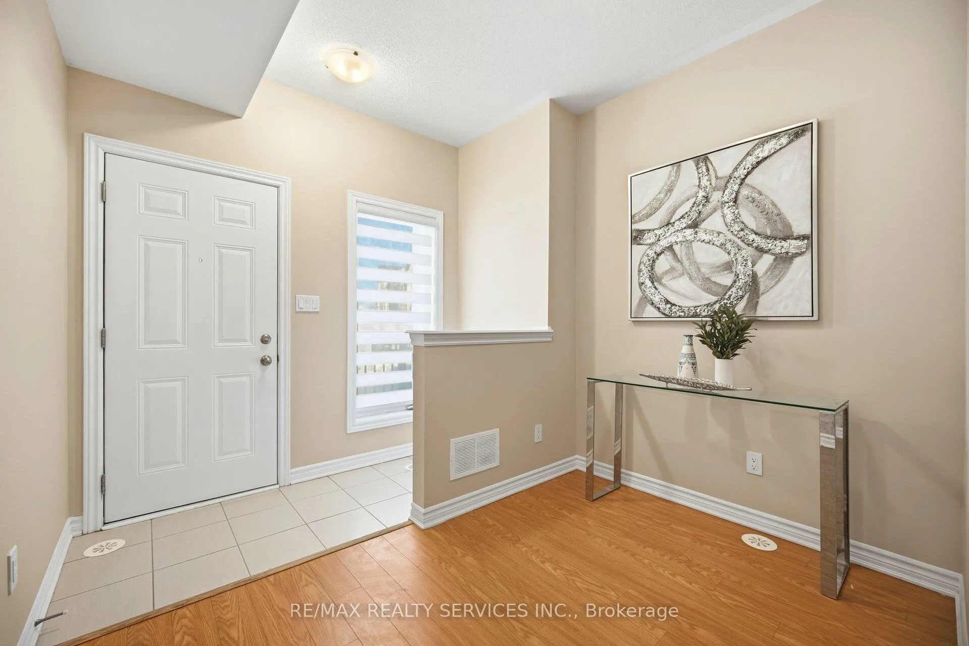 Photo 7 of 25 Tiveron Avenue, Caledon, Rural Caledon — HOMEH