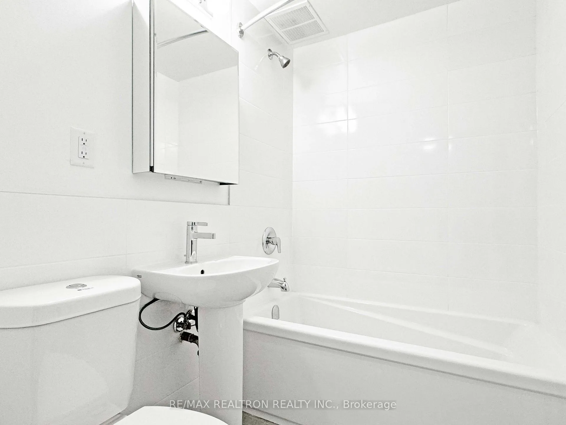 Photo 1 of Unit 305, 1545 Bathurst Street, Toronto, Humewood-Cedarvale — HOMEH