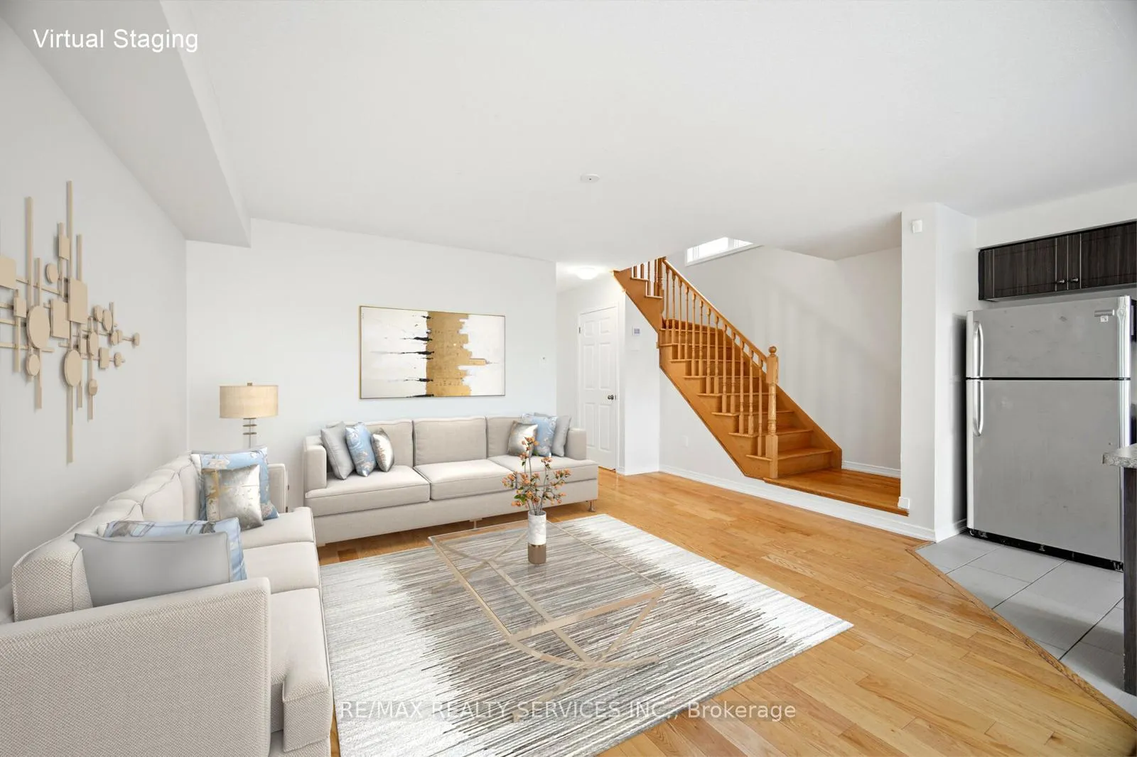 Photo 7 of 7694 Buckeye Crescent, Niagara Falls, Brown — HOMEH