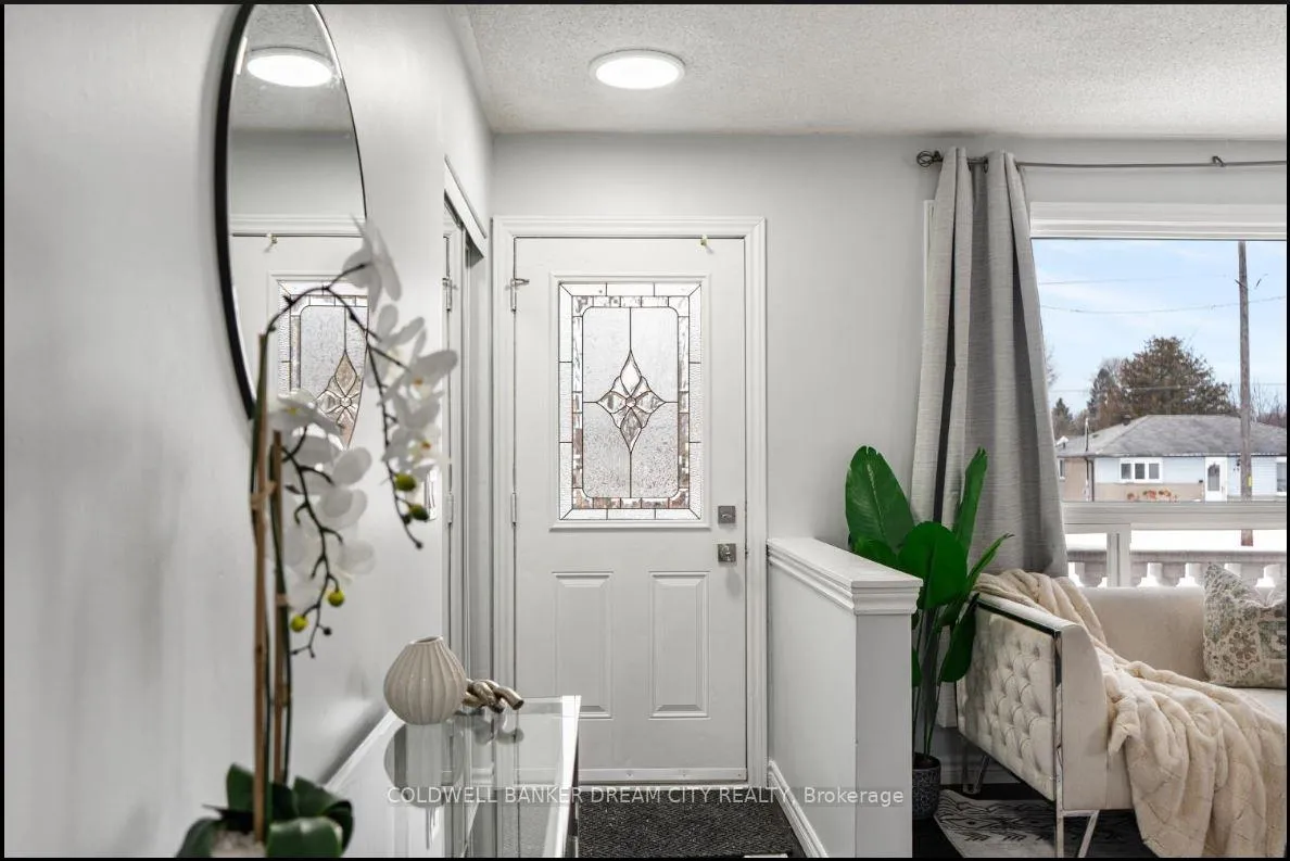 Photo 8 of 484 Phillip Murray Avenue, Oshawa, Lakeview — HOMEH
