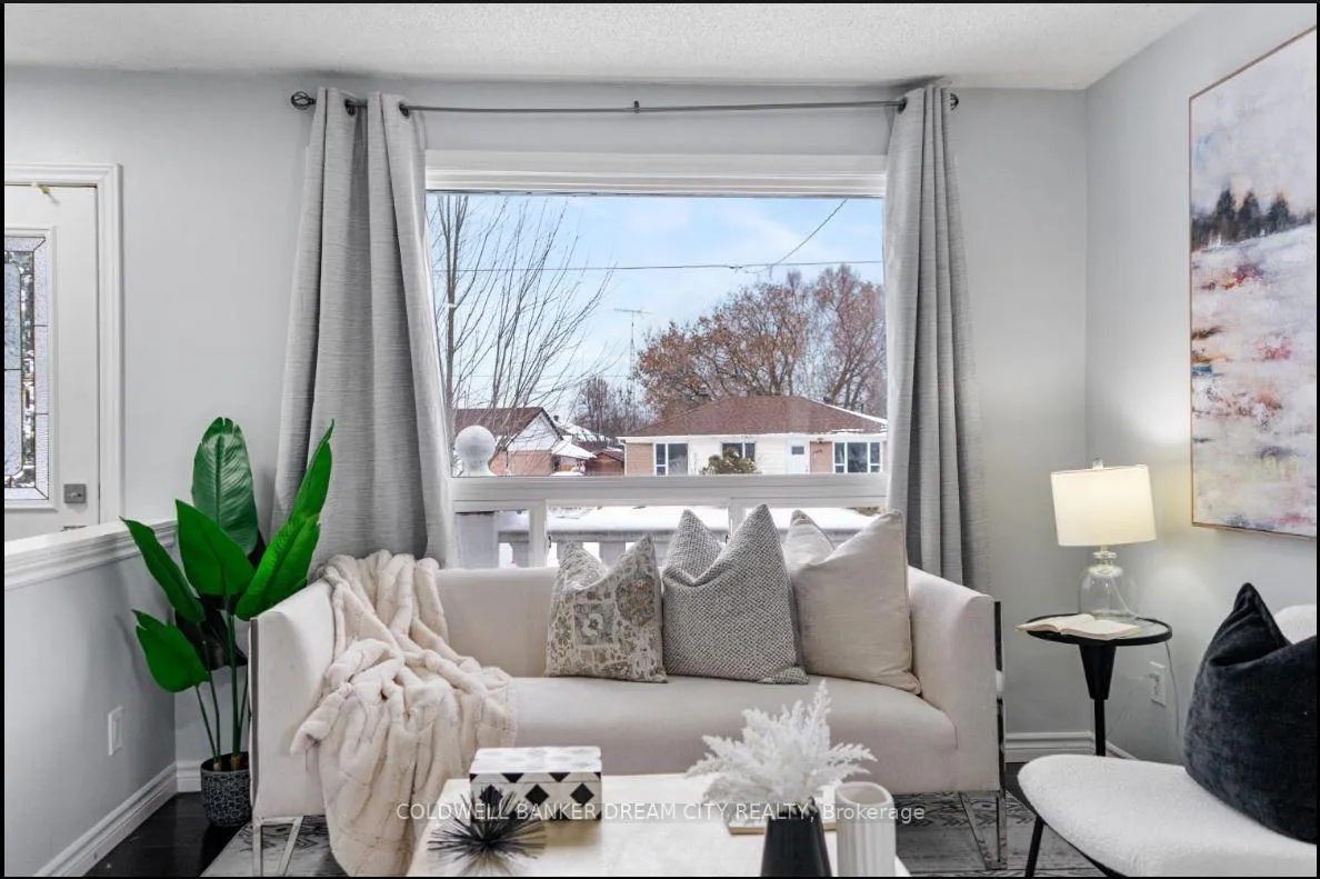 Photo 11 of 484 Phillip Murray Avenue, Oshawa, Lakeview — HOMEH