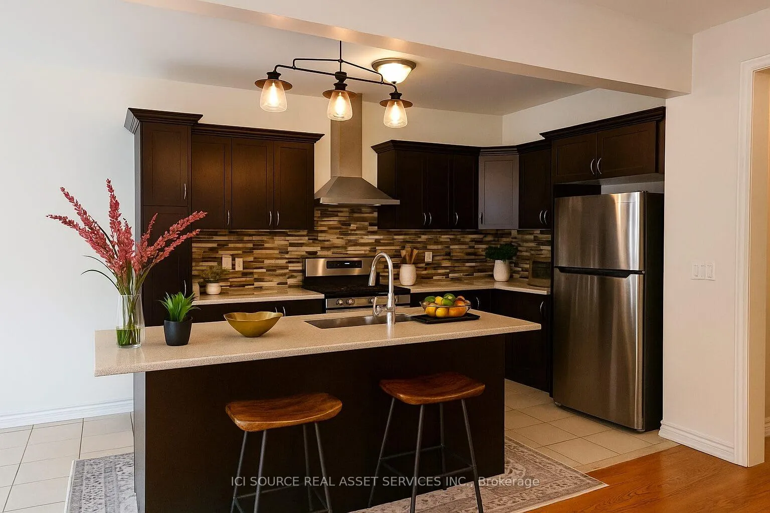 Photo 8 of 128 Bridlewood Boulevard, Whitby, Rolling Acres — HOMEH