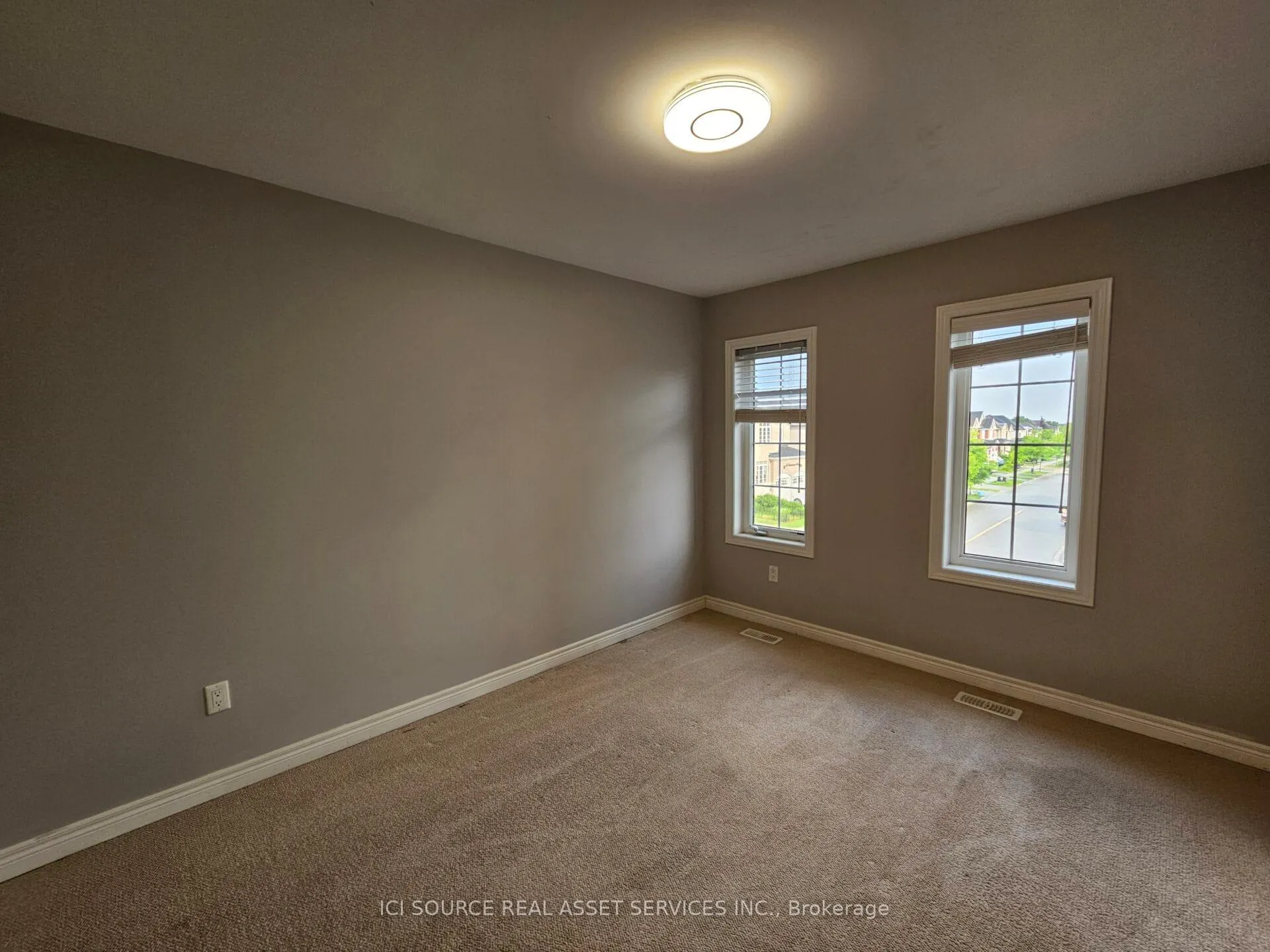 Photo 14 of 128 Bridlewood Boulevard, Whitby, Rolling Acres — HOMEH