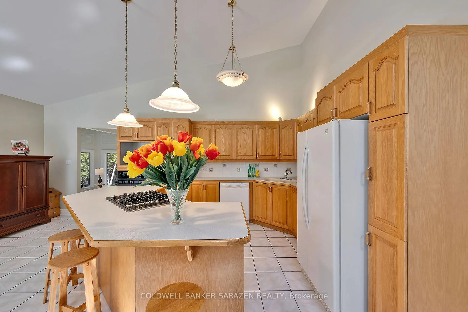 Photo 10 of 220 River Road, Arnprior — HOMEH