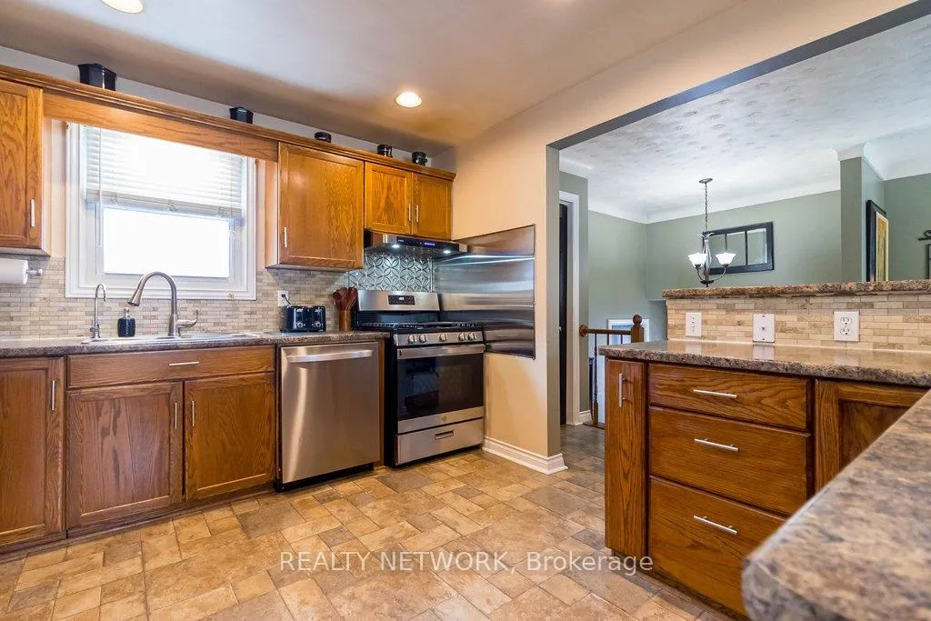 Photo 15 of 59 Acadia Drive, Welland, Prince Charles — HOMEH