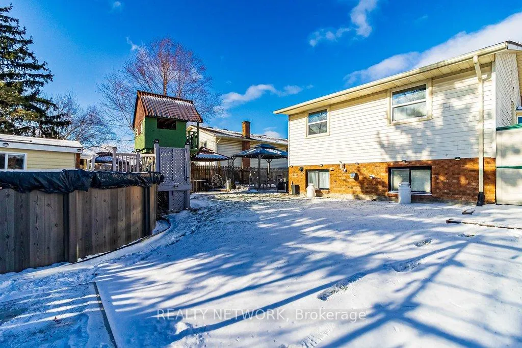 Photo 44 of 59 Acadia Drive, Welland, Prince Charles — HOMEH