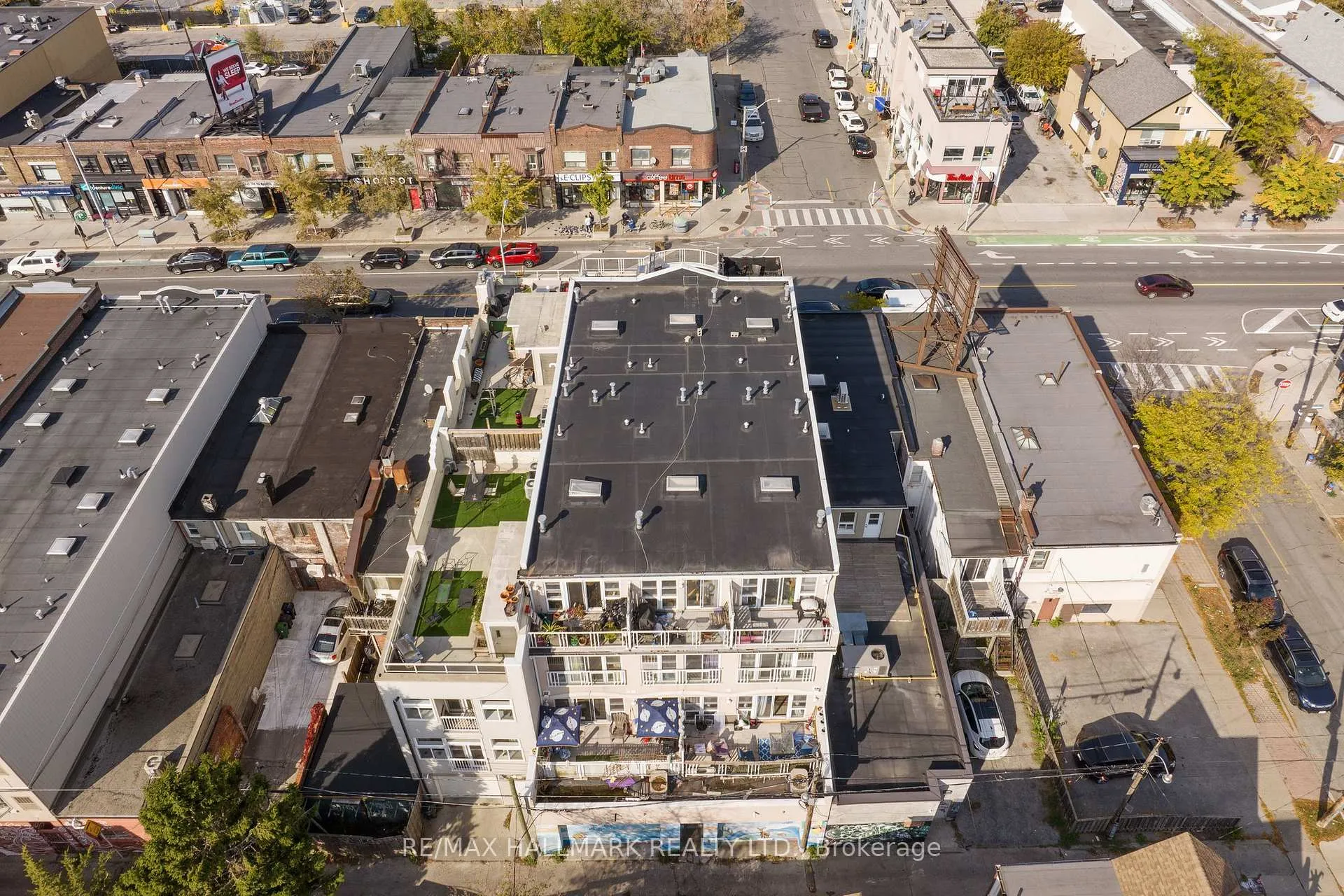 Photo 37 of 2151 Danforth Avenue, Toronto, East End-Danforth — HOMEH