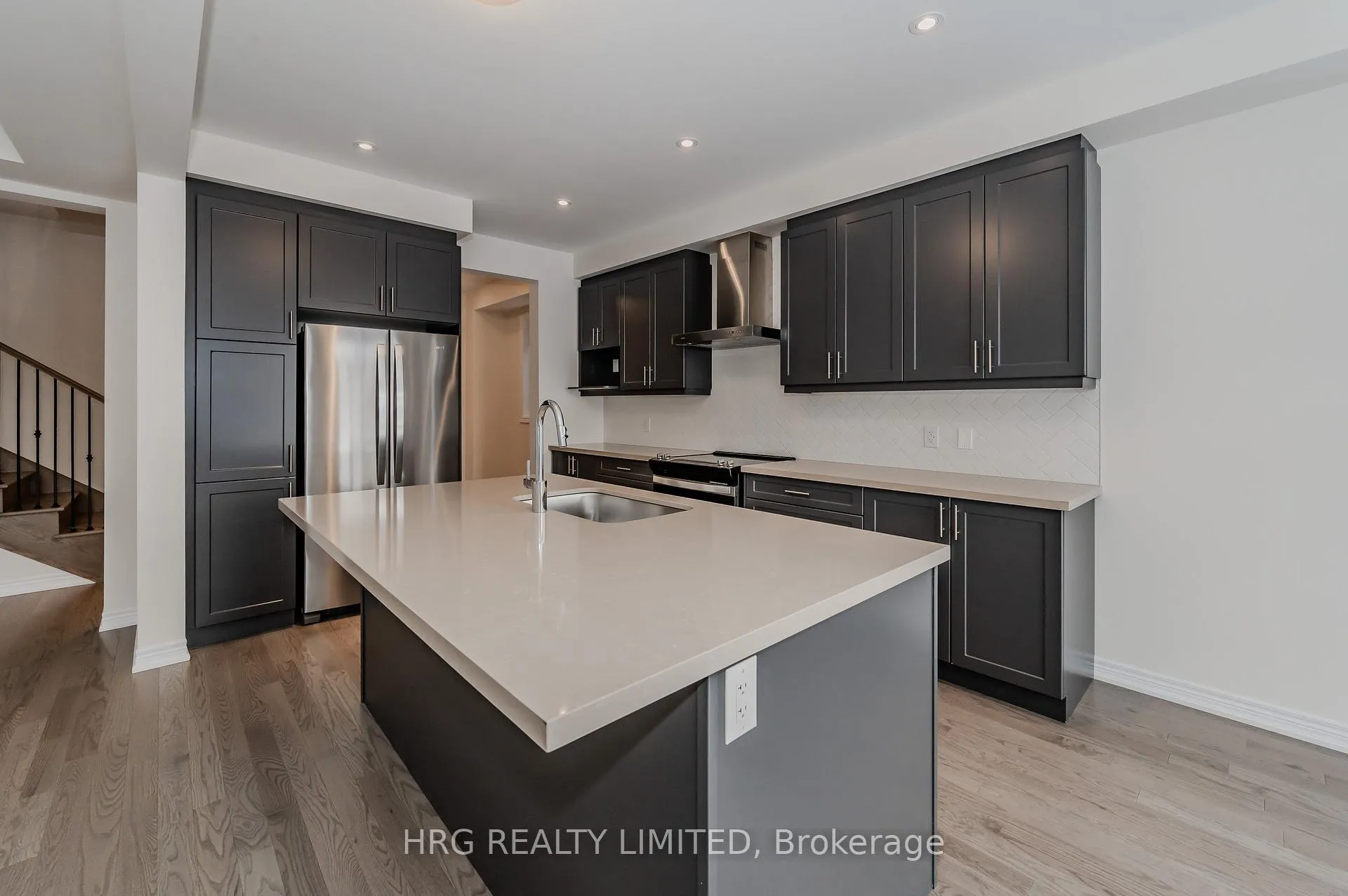 Photo 2 of 258 Histand Trail E, Kitchener — HOMEH