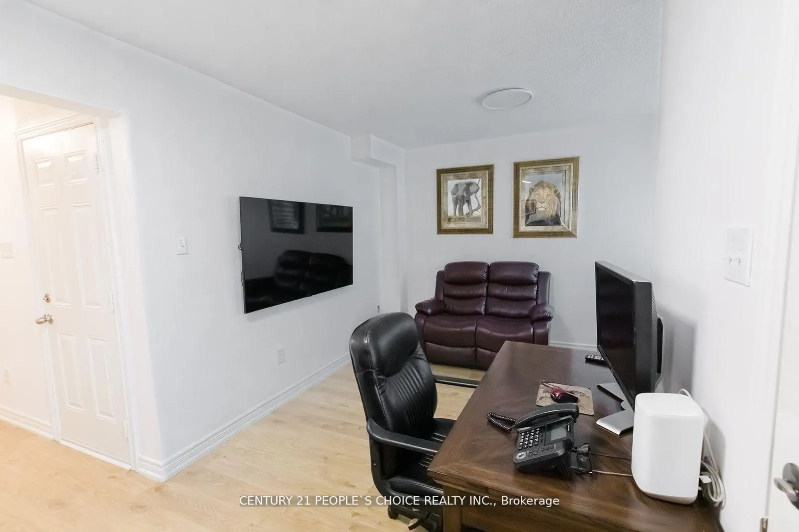 Photo 11 of 102 Roy Grove Way, Markham, Greensborough — HOMEH
