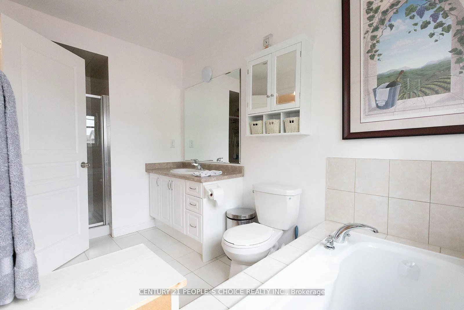 Photo 26 of 102 Roy Grove Way, Markham, Greensborough — HOMEH
