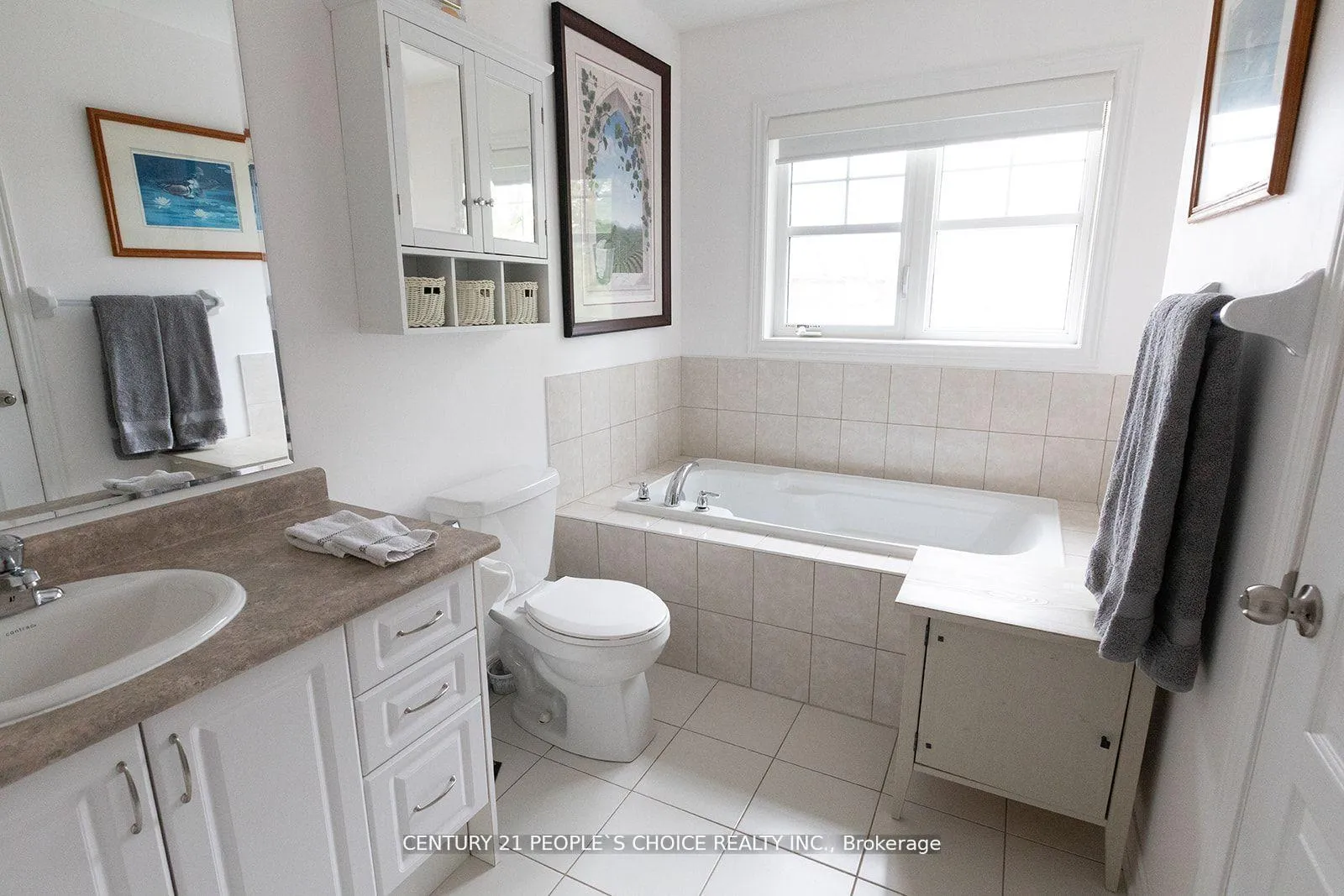 Photo 35 of 102 Roy Grove Way, Markham, Greensborough — HOMEH