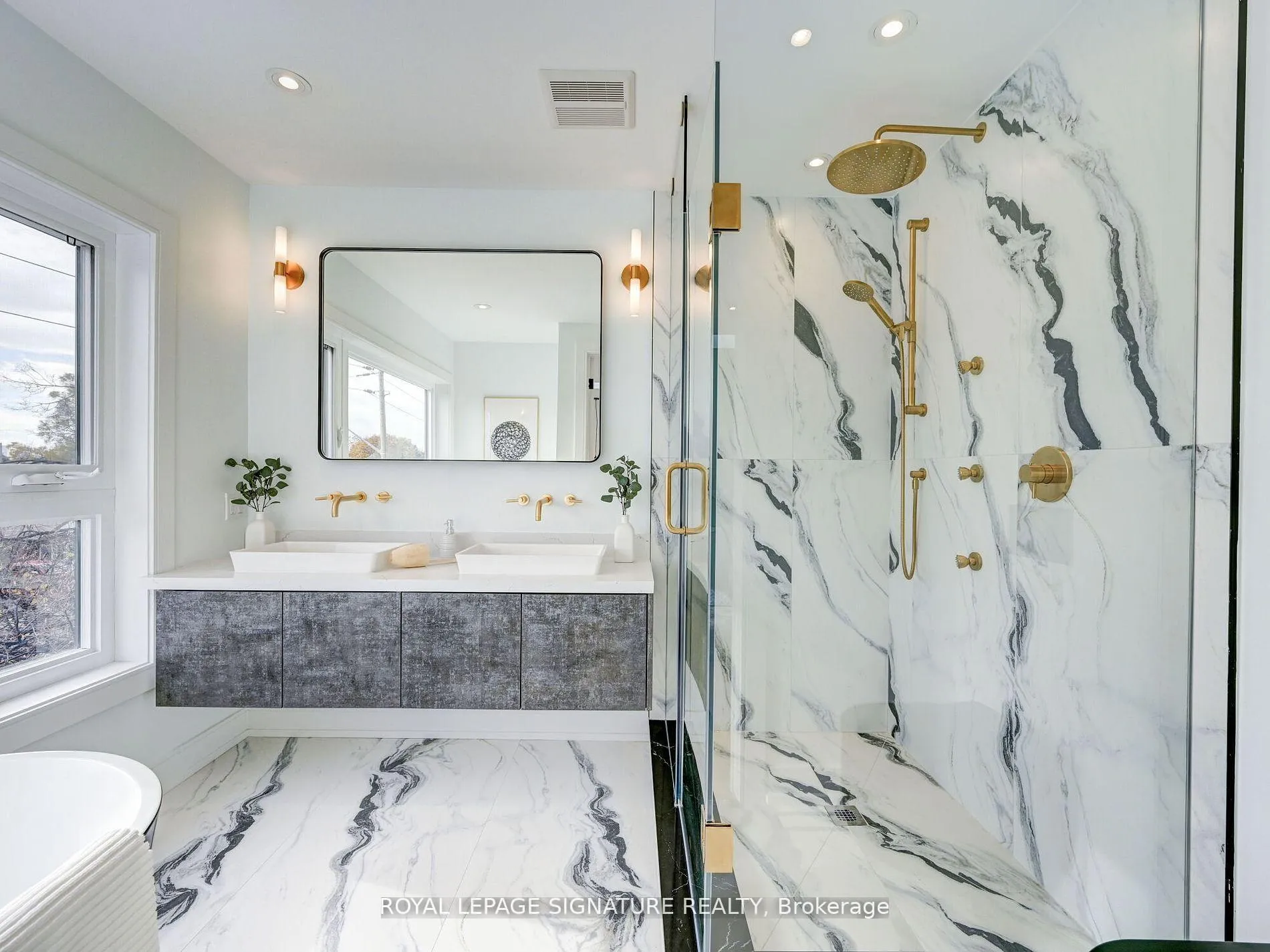 Photo 22 of Unit Upper, 376 O'Connor Drive, Toronto, East York — HOMEH