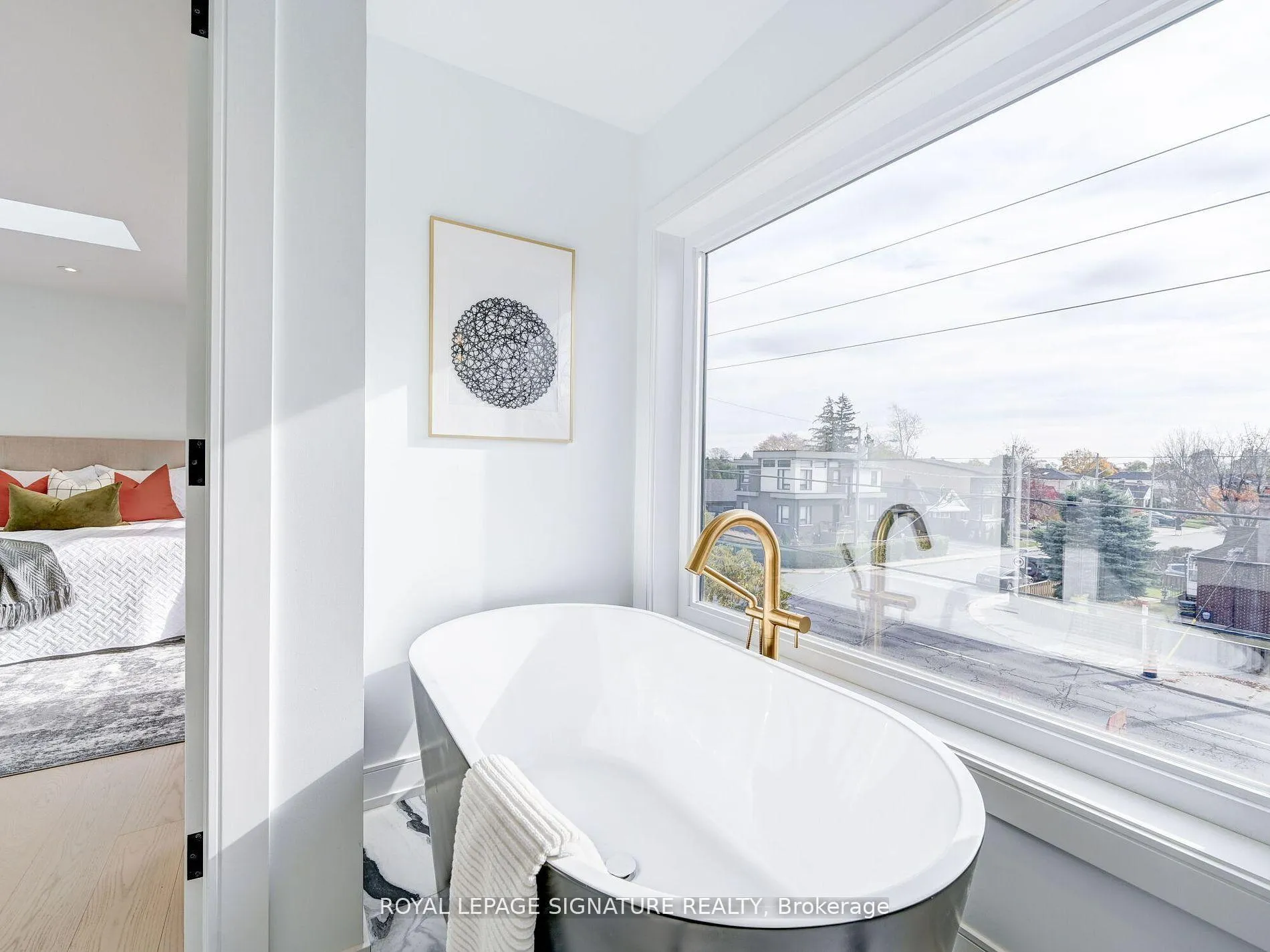 Photo 23 of Unit Upper, 376 O'Connor Drive, Toronto, East York — HOMEH