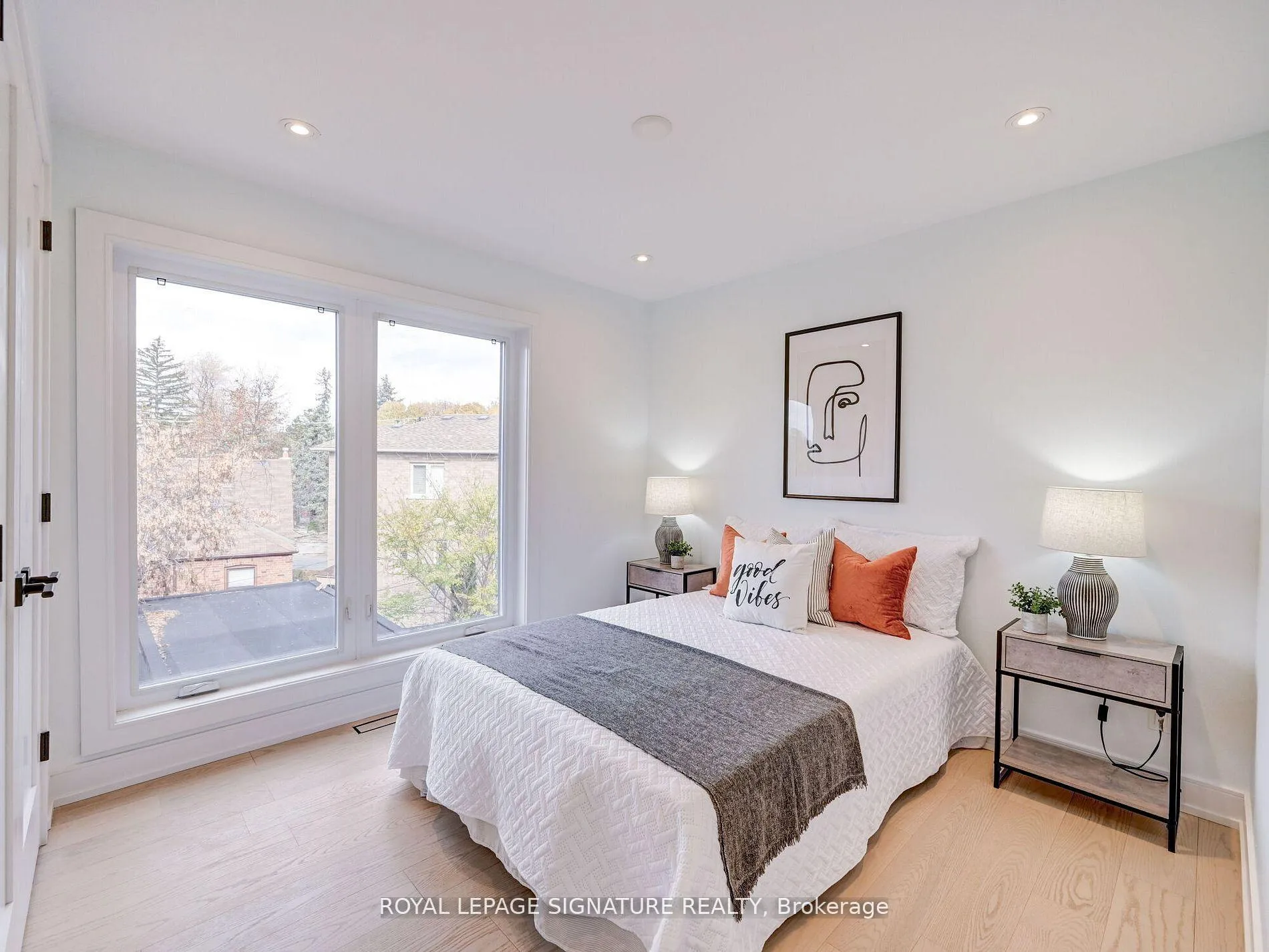 Photo 24 of Unit Upper, 376 O'Connor Drive, Toronto, East York — HOMEH