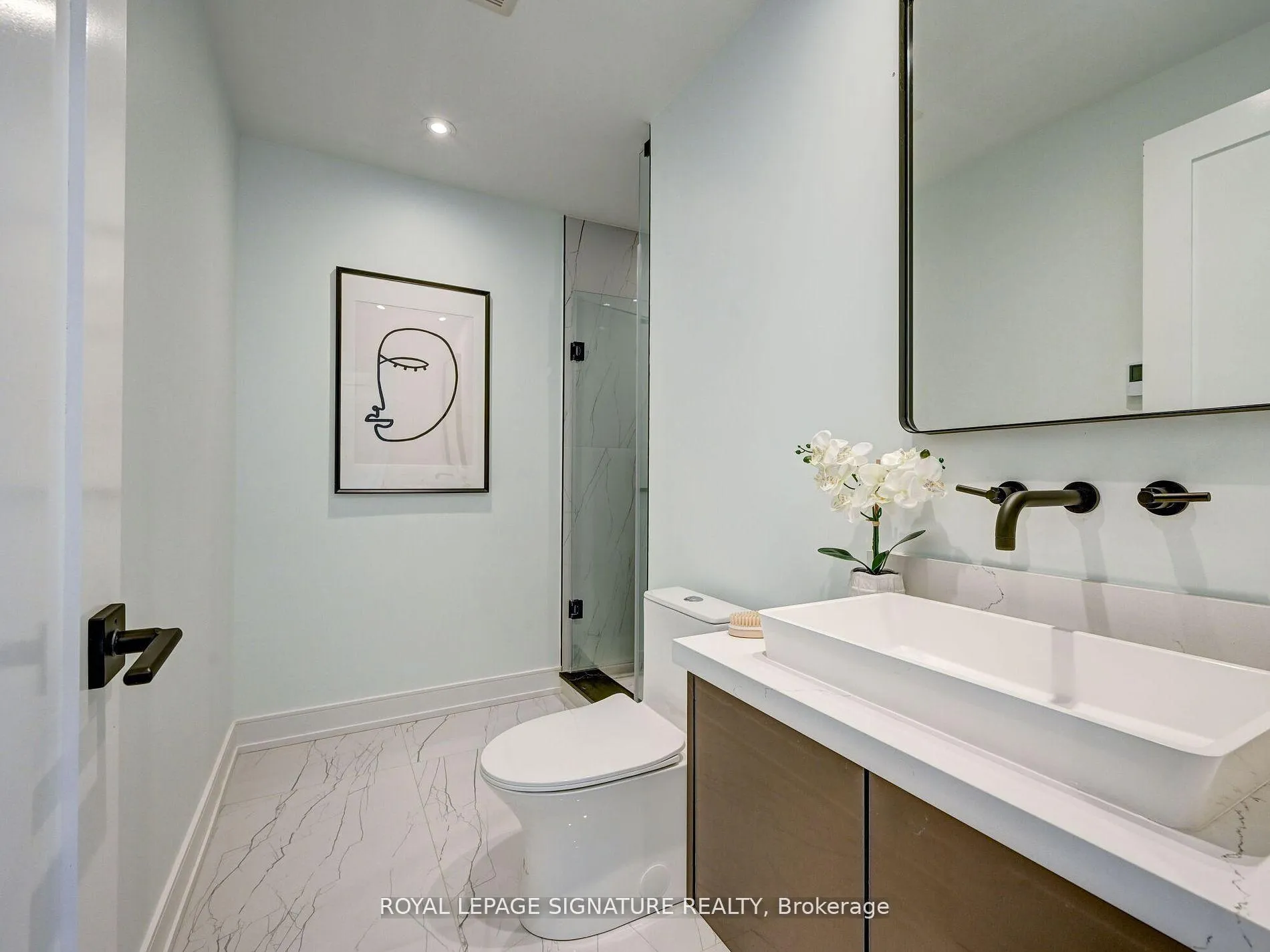 Photo 25 of Unit Upper, 376 O'Connor Drive, Toronto, East York — HOMEH