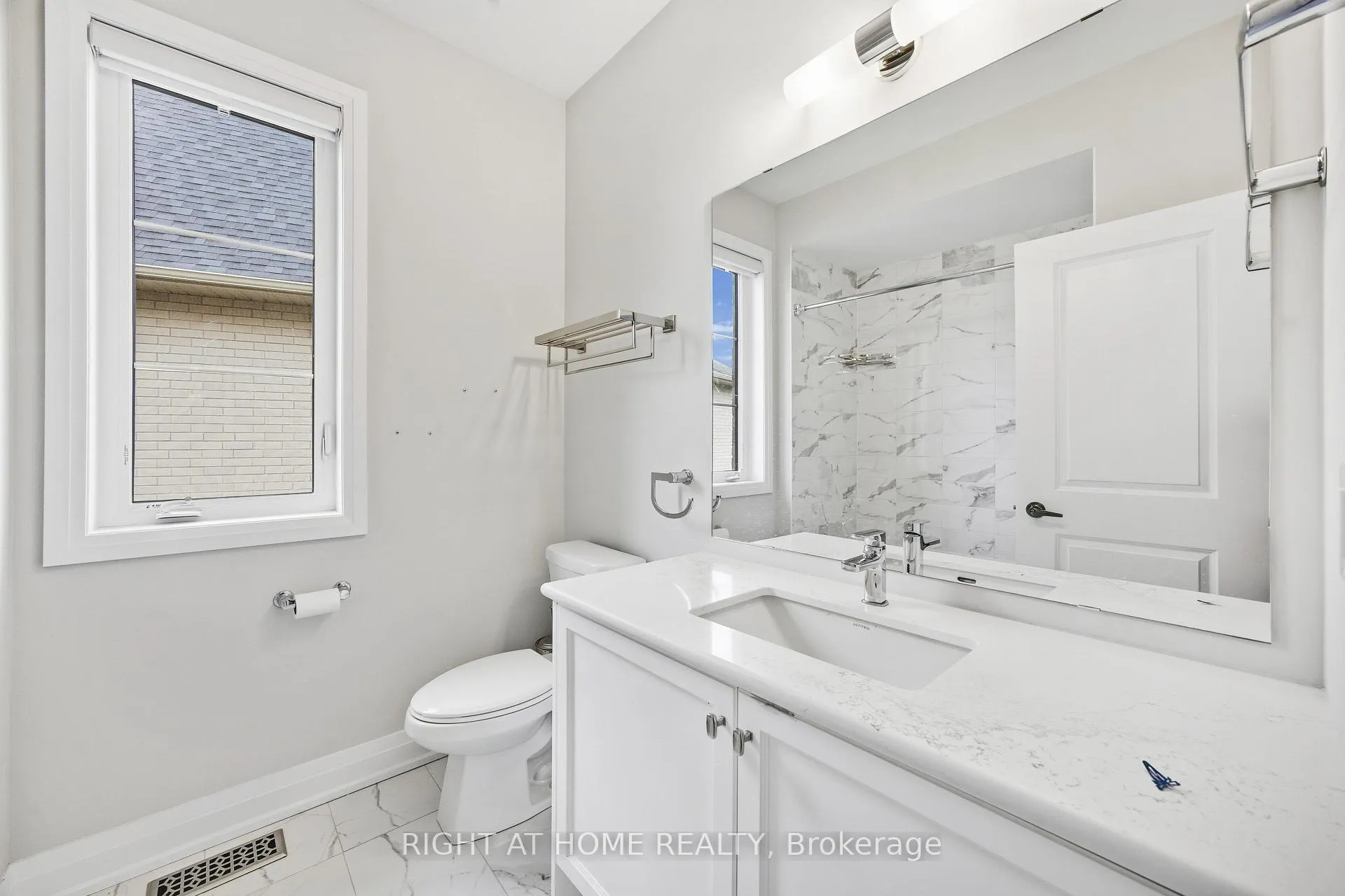 Photo 34 of 185 Cranberry Lane, Aurora, Aurora Highlands — HOMEH