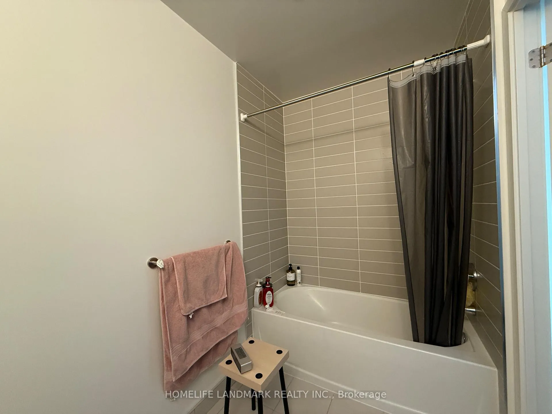 Photo 8 of Unit A1209, 8119 Birchmount Road, Markham, Unionville — HOMEH
