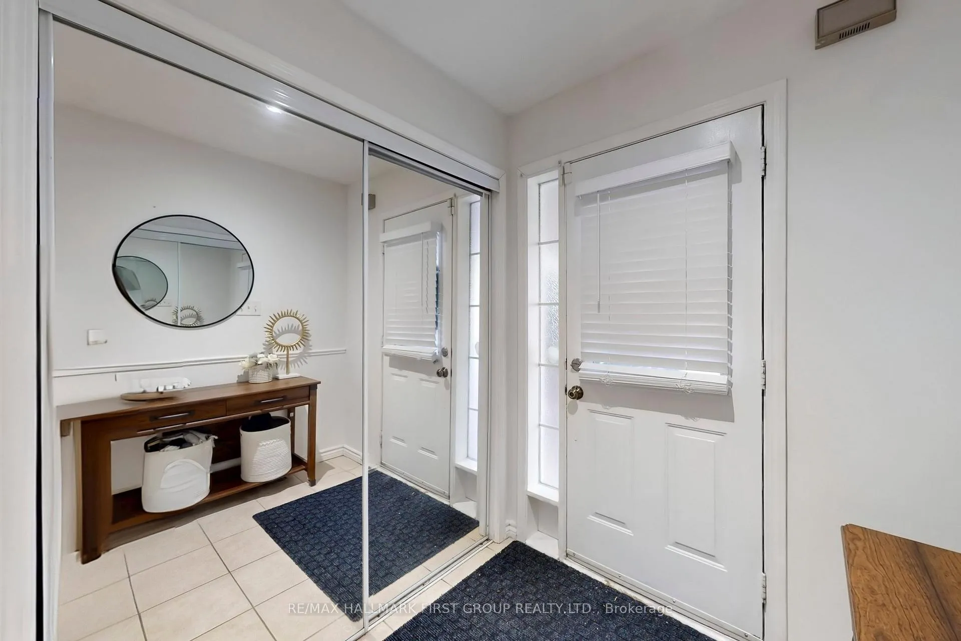 Photo 3 of 64 Longueuil Place, Whitby, Pringle Creek — HOMEH