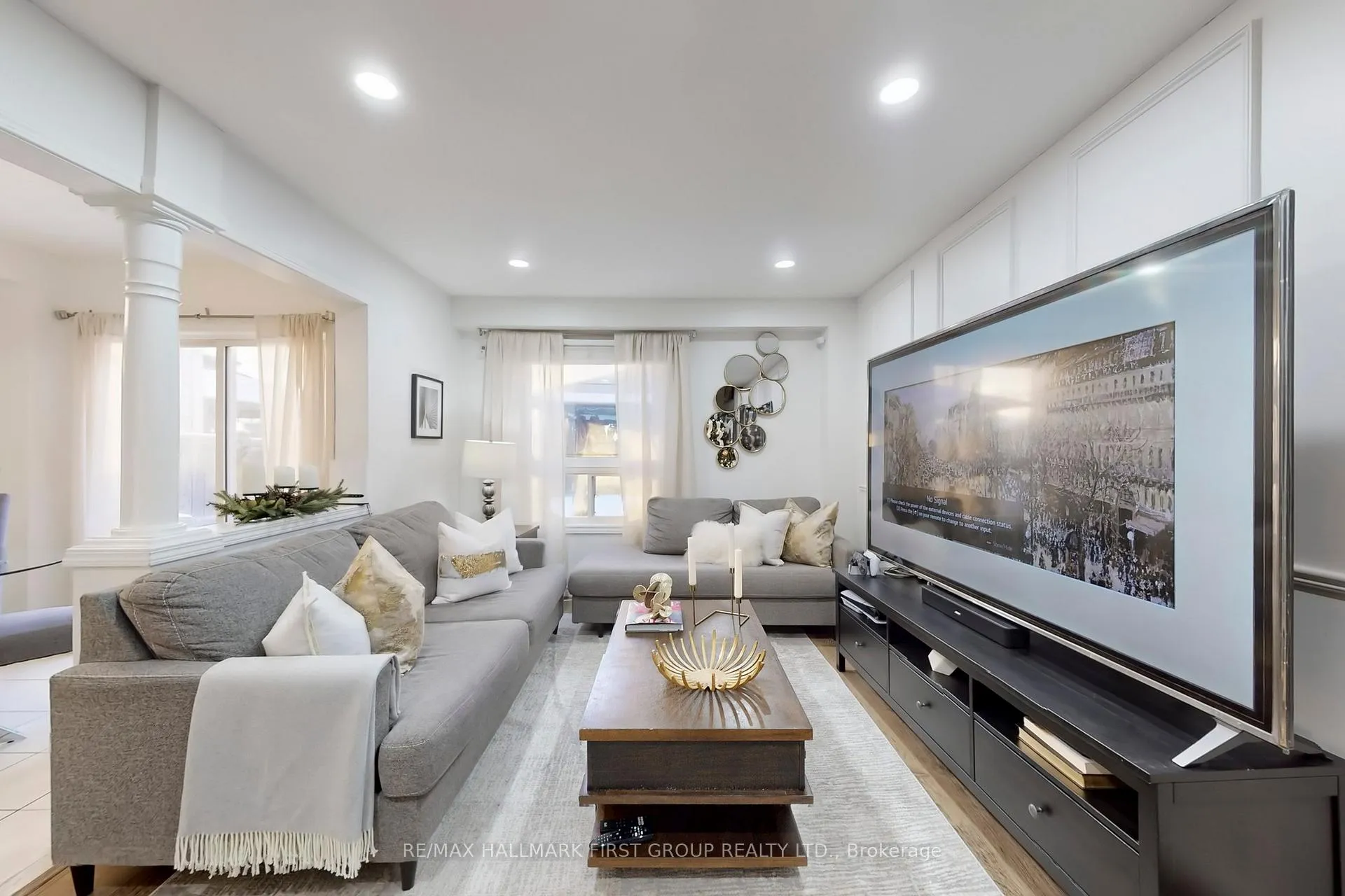 Photo 5 of 64 Longueuil Place, Whitby, Pringle Creek — HOMEH
