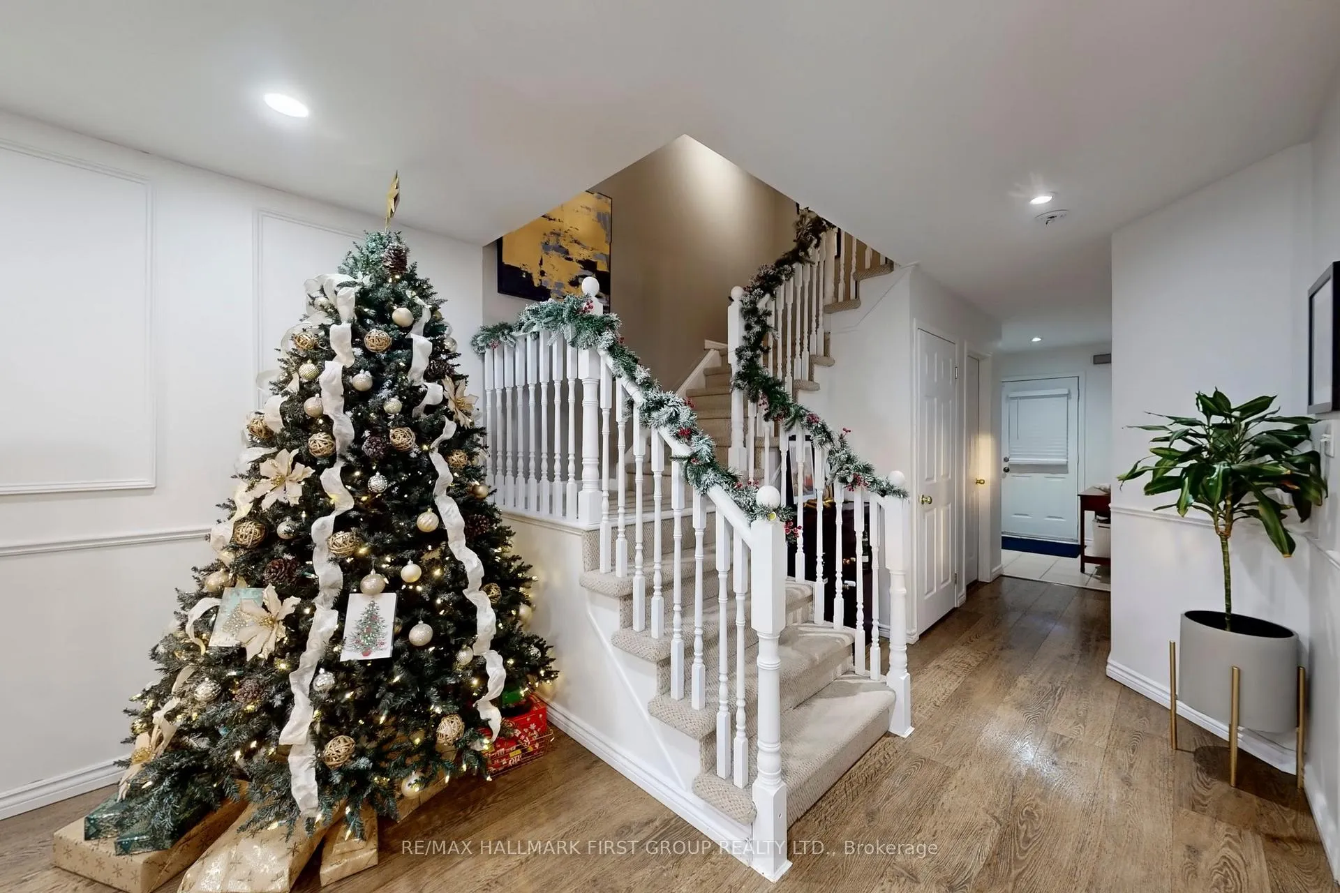 Photo 18 of 64 Longueuil Place, Whitby, Pringle Creek — HOMEH