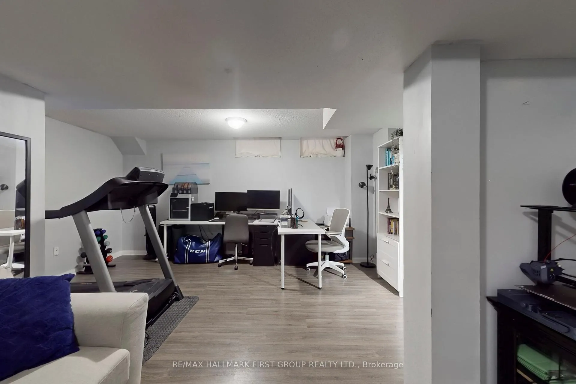 Photo 37 of 64 Longueuil Place, Whitby, Pringle Creek — HOMEH