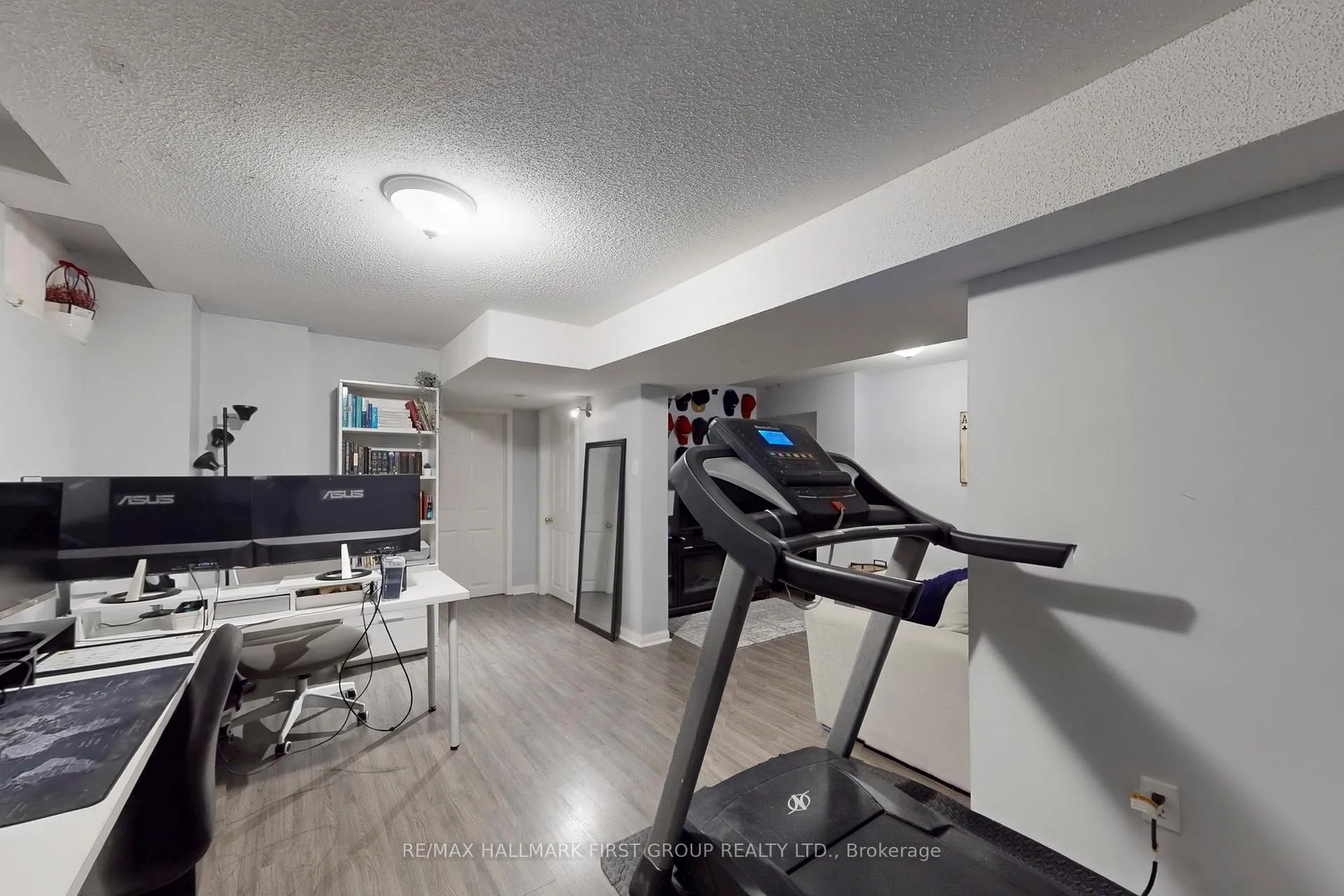 Photo 39 of 64 Longueuil Place, Whitby, Pringle Creek — HOMEH