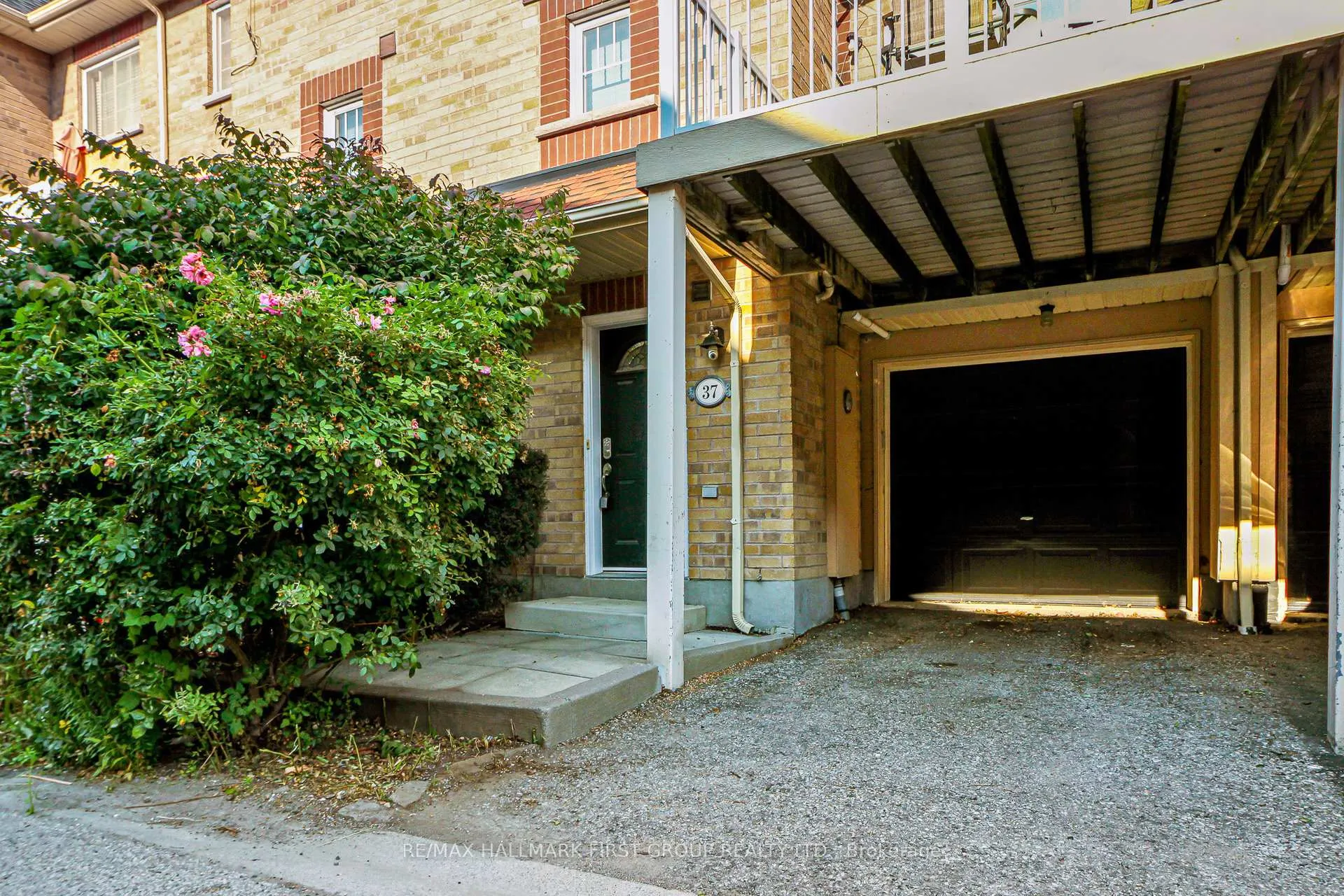 Photo 3 of Unit 37, 1775 Valley Farm Road, Pickering, Town Centre — HOMEH