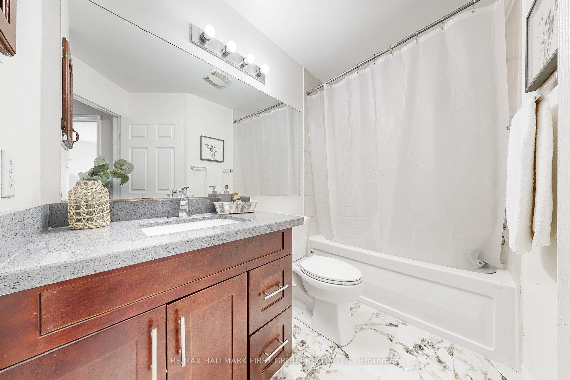 Photo 32 of Unit 37, 1775 Valley Farm Road, Pickering, Town Centre — HOMEH