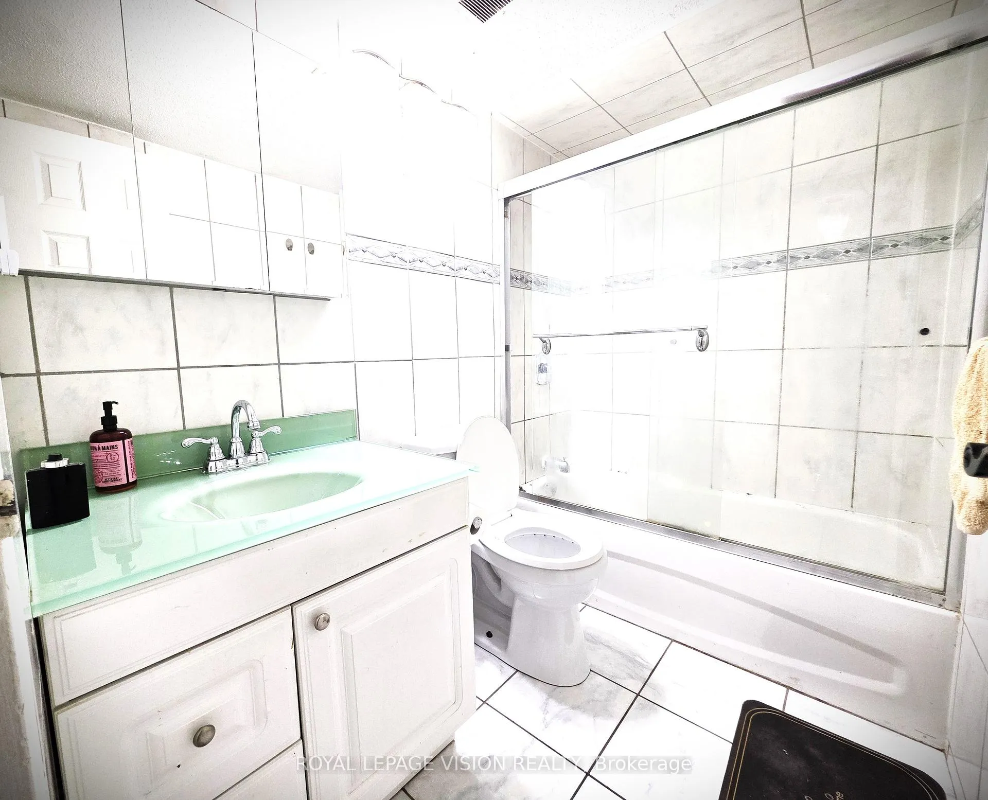 Photo 6 of Unit 2703, 3 Massey Square, Toronto, Crescent Town — HOMEH