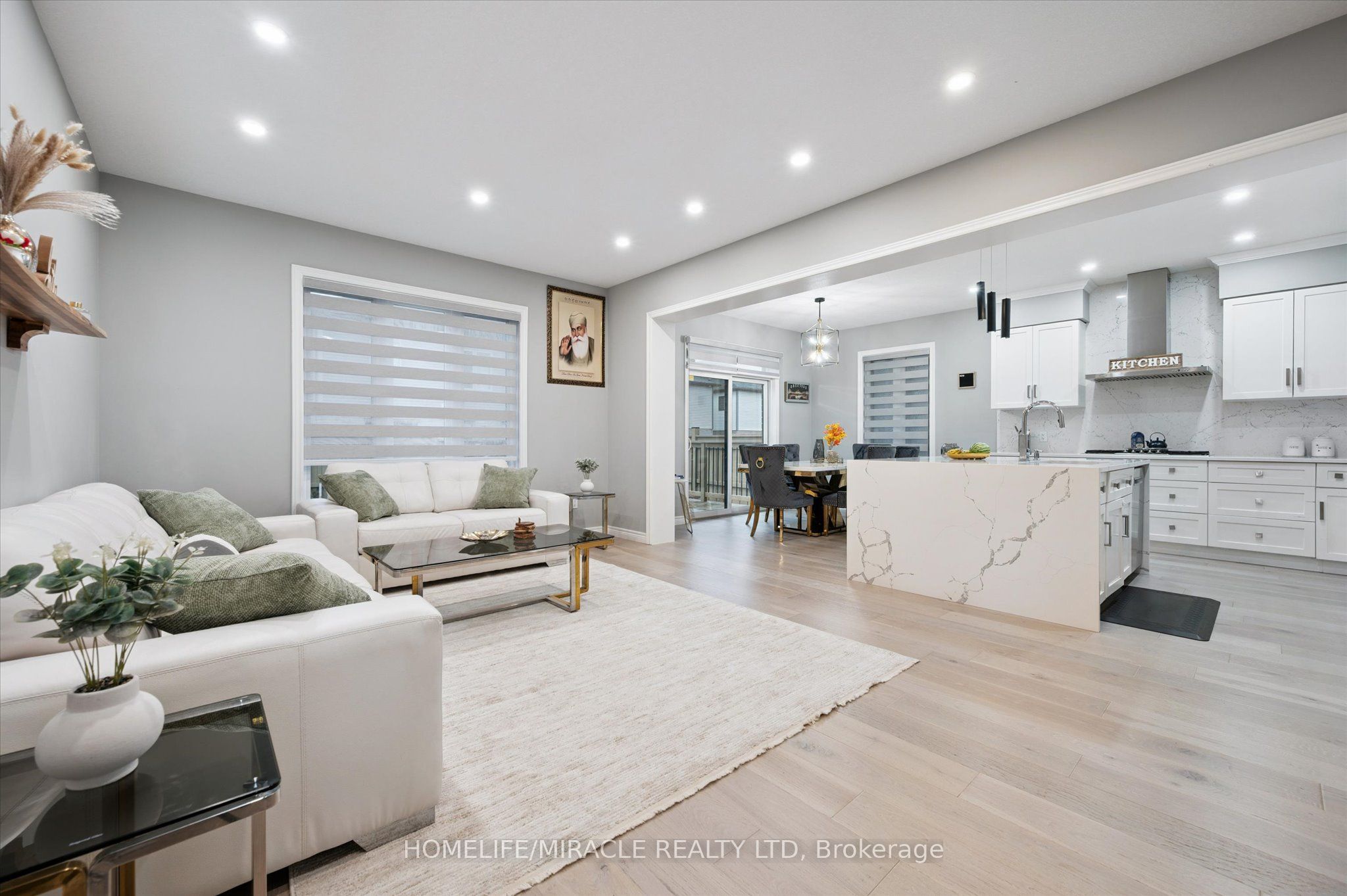 Photo 6 of 629 Florencedale Crescent W, Kitchener — HOMEH