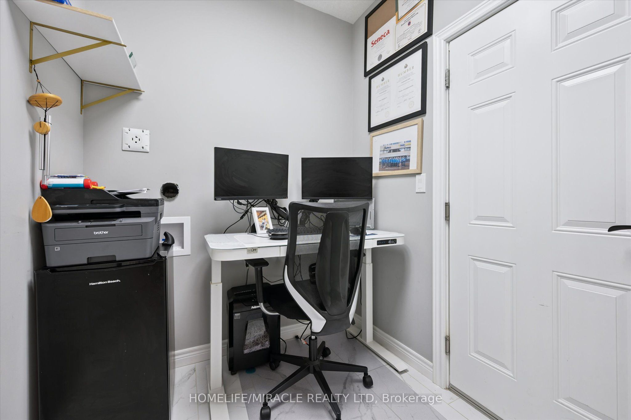 Photo 14 of 629 Florencedale Crescent W, Kitchener — HOMEH
