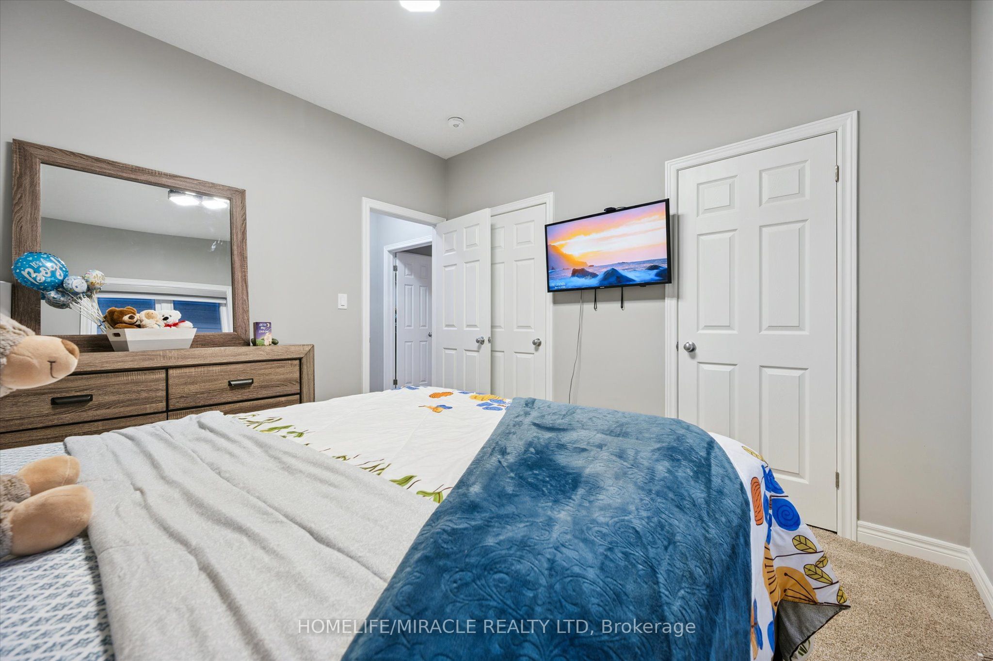 Photo 22 of 629 Florencedale Crescent W, Kitchener — HOMEH