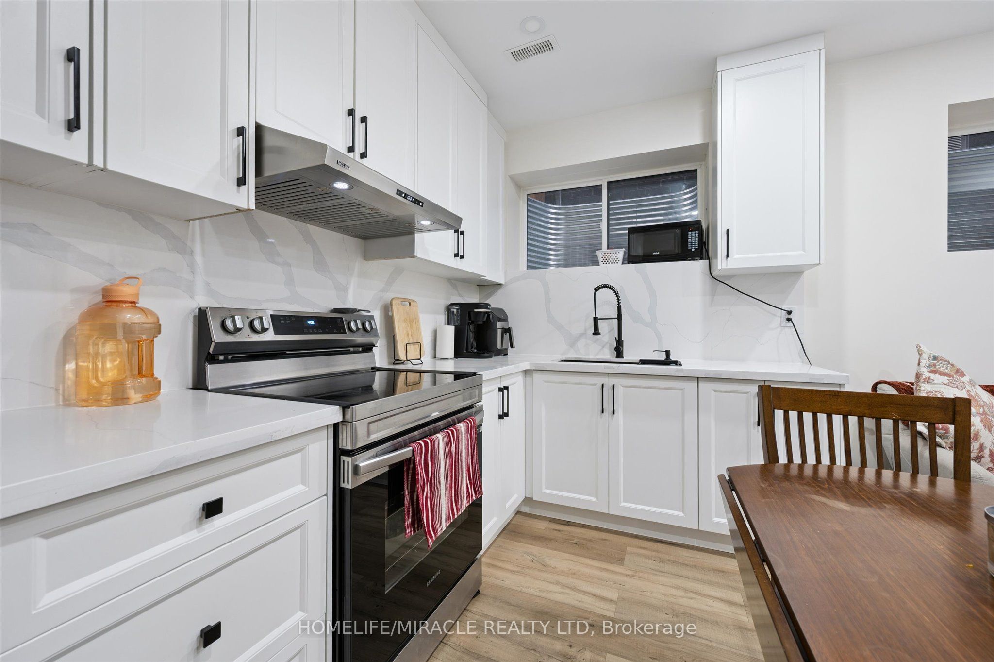 Photo 28 of 629 Florencedale Crescent W, Kitchener — HOMEH