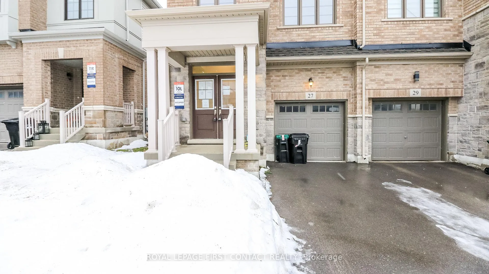 Photo 2 of 27 Greer Street, Barrie, Rural Barrie Southeast — HOMEH