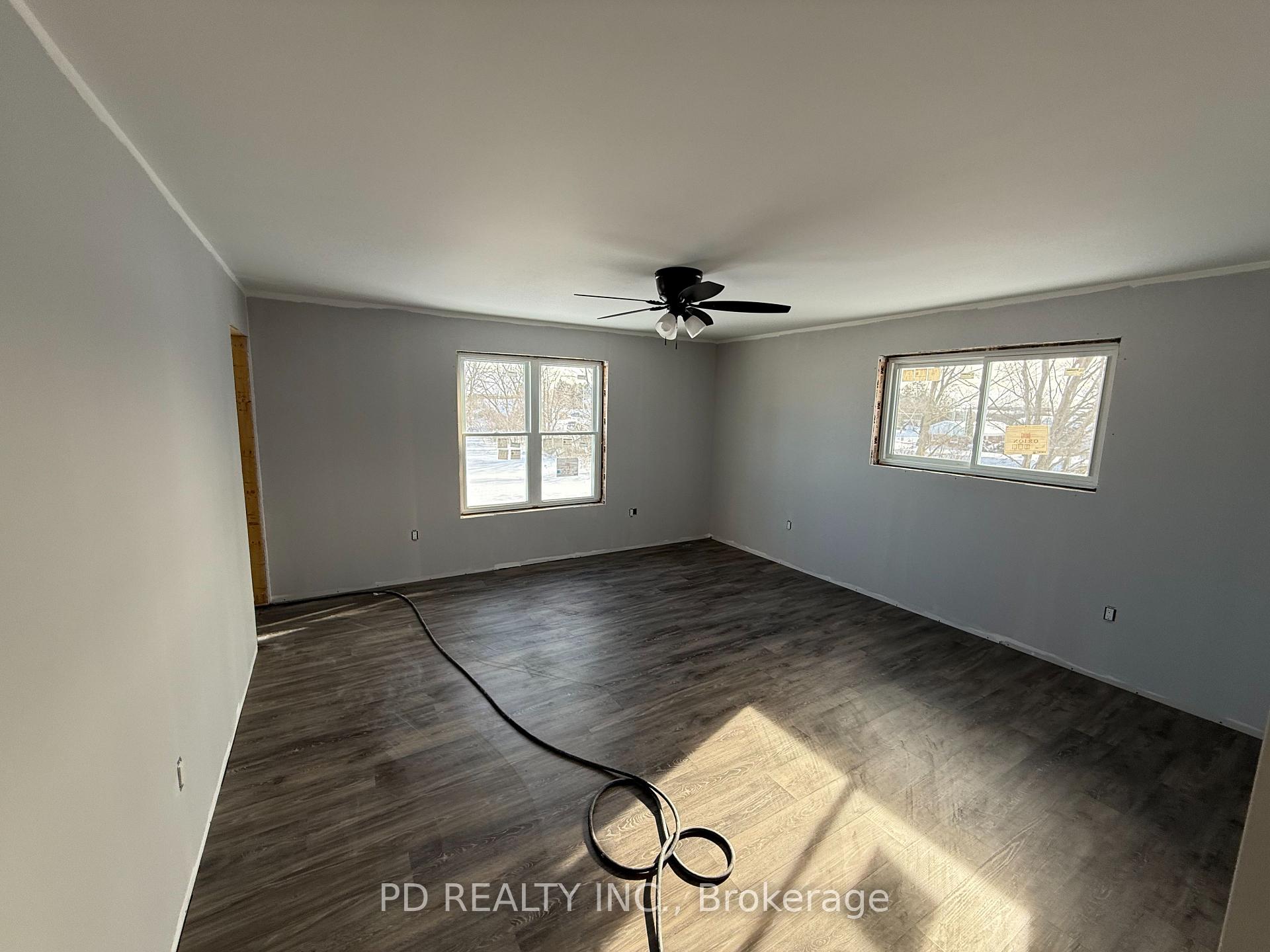 Photo 11 of 2455 Queen Mary Street, Cavan Monaghan, Cavan Twp — HOMEH