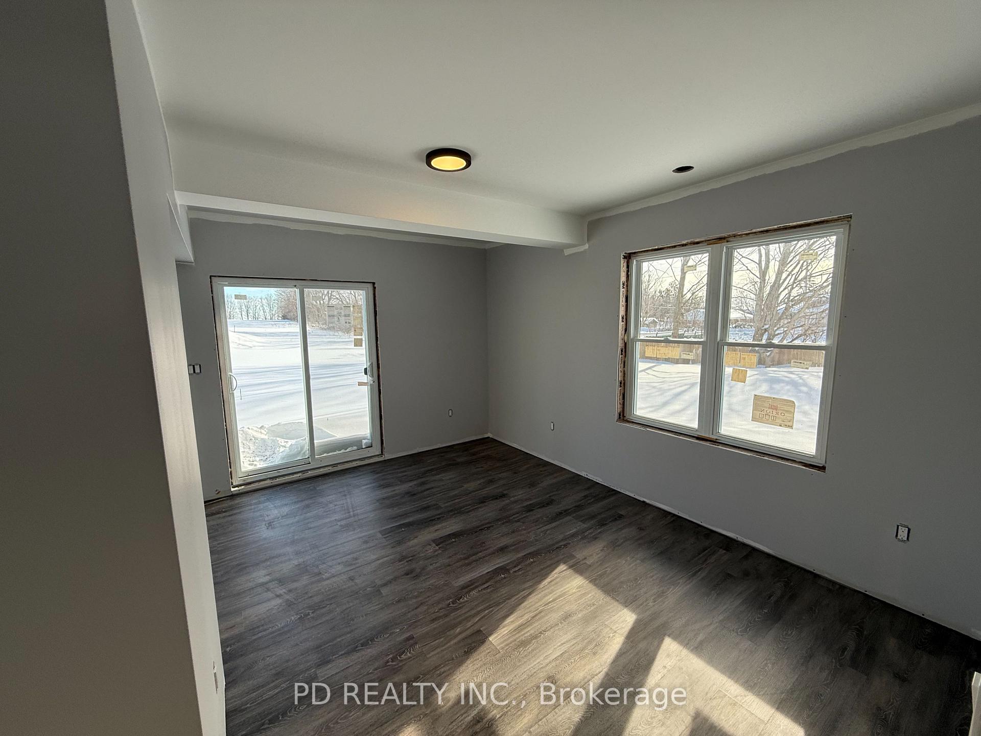 Photo 21 of 2455 Queen Mary Street, Cavan Monaghan, Cavan Twp — HOMEH