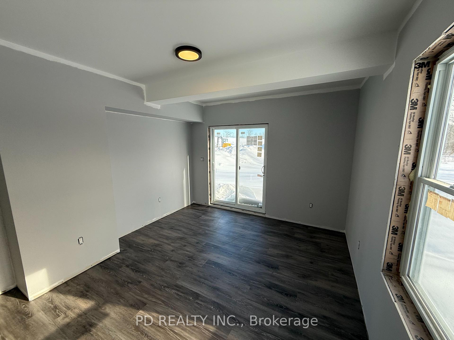 Photo 22 of 2455 Queen Mary Street, Cavan Monaghan, Cavan Twp — HOMEH