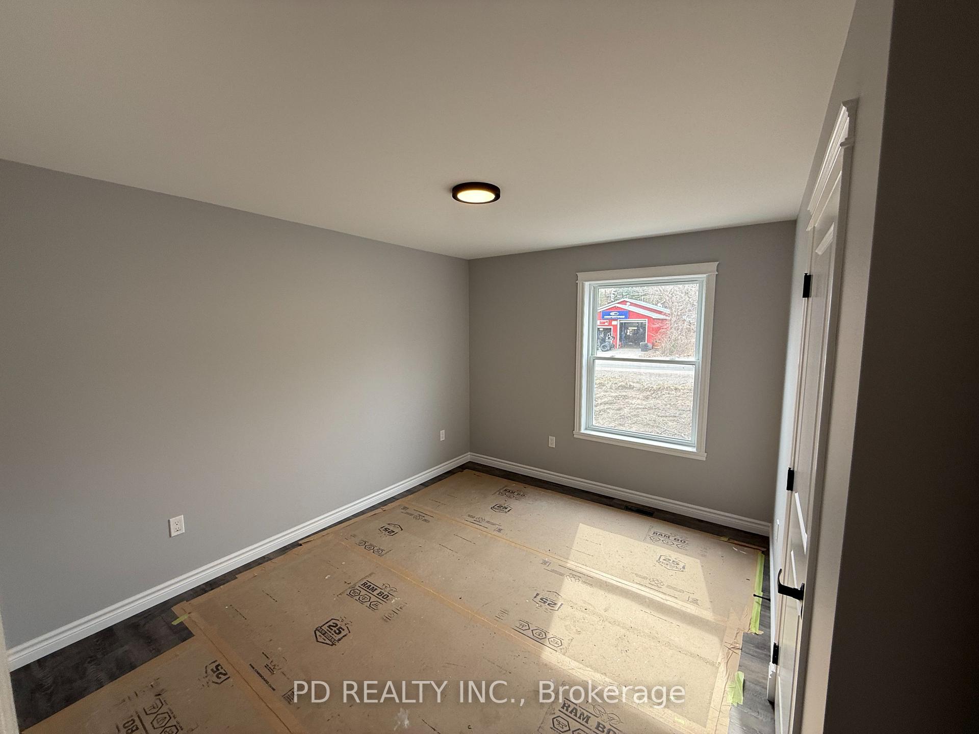 Photo 39 of 2455 Queen Mary Street, Cavan Monaghan, Cavan Twp — HOMEH