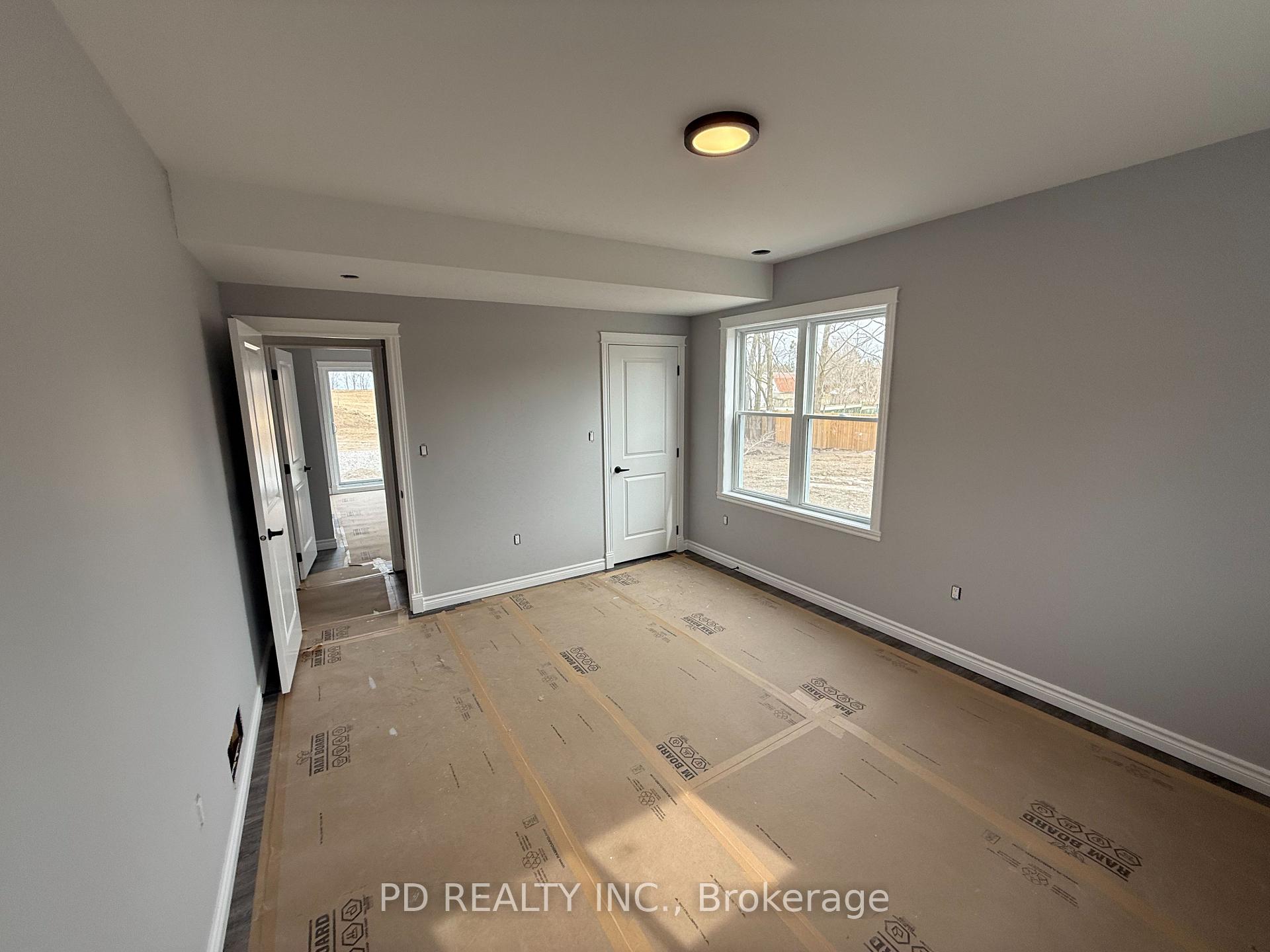 Photo 46 of 2455 Queen Mary Street, Cavan Monaghan, Cavan Twp — HOMEH