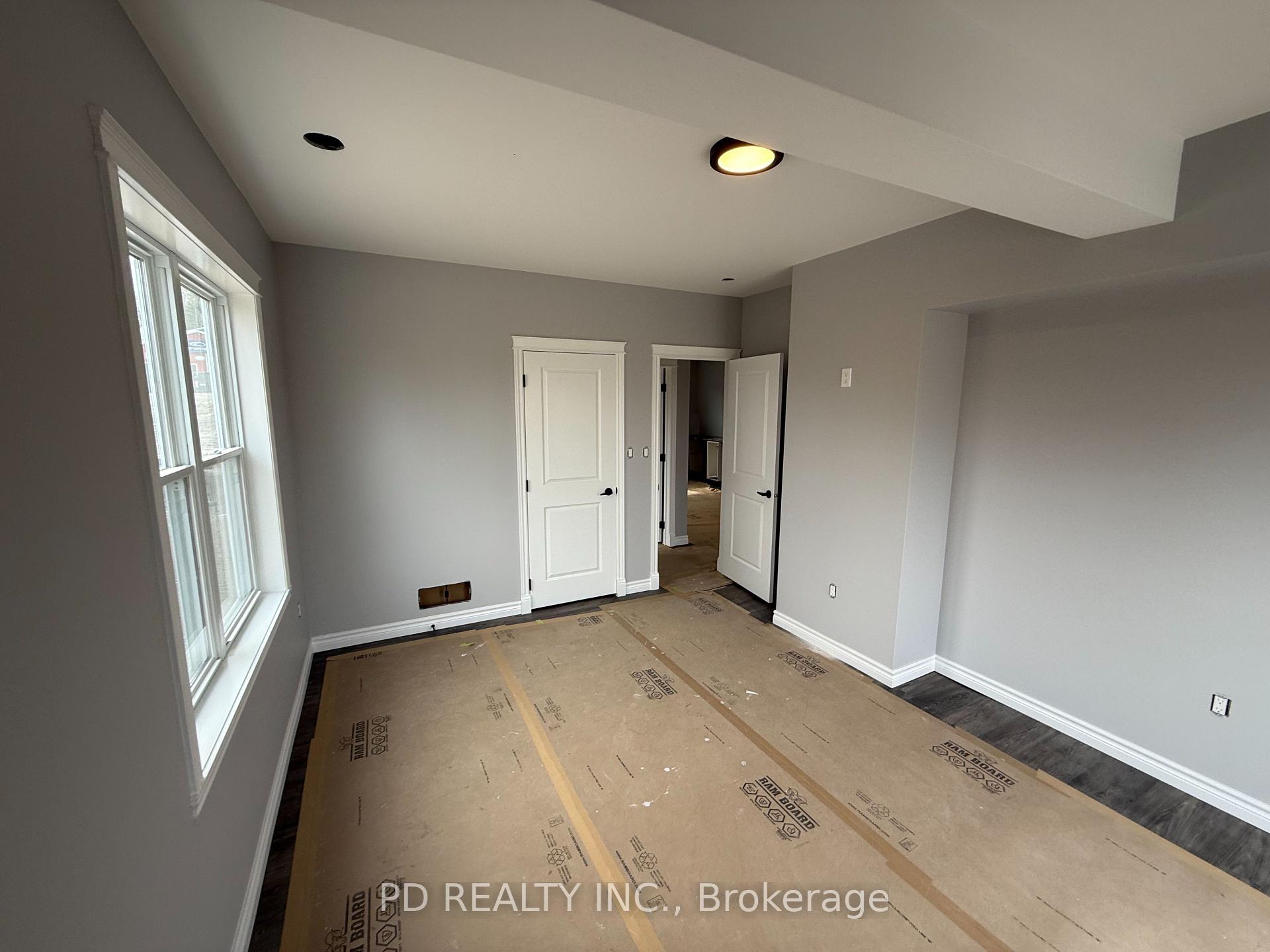 Photo 48 of 2455 Queen Mary Street, Cavan Monaghan, Cavan Twp — HOMEH