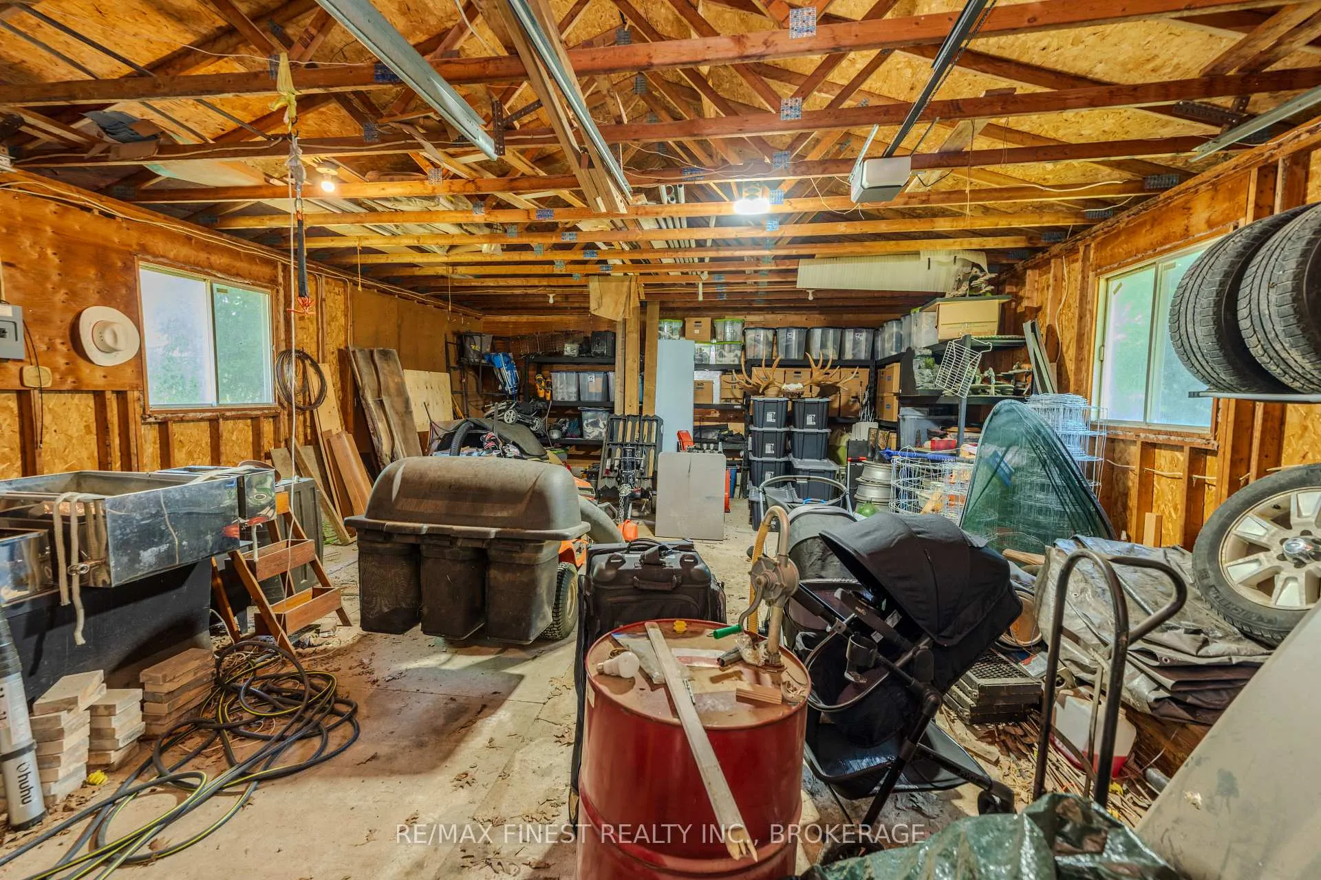 Photo 25 of 888 Simmons Road, Loyalist, Lennox and Addington - South — HOMEH