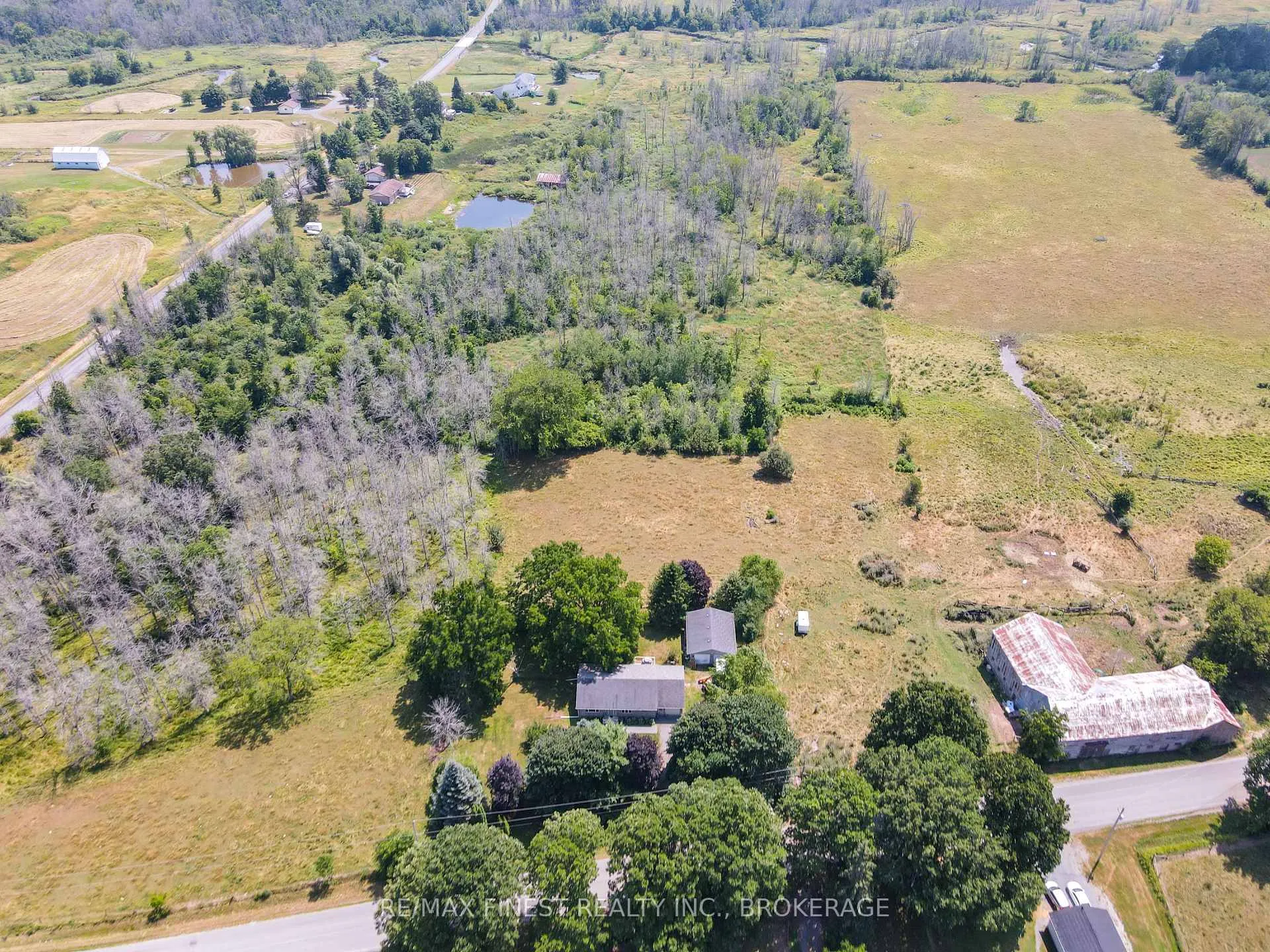 Photo 35 of 888 Simmons Road, Loyalist, Lennox and Addington - South — HOMEH