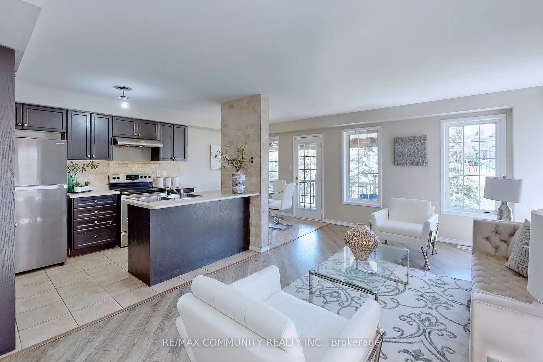 Photo 4 of Unit Main, 103 Pullen Lane, Ajax, Northeast Ajax — HOMEH