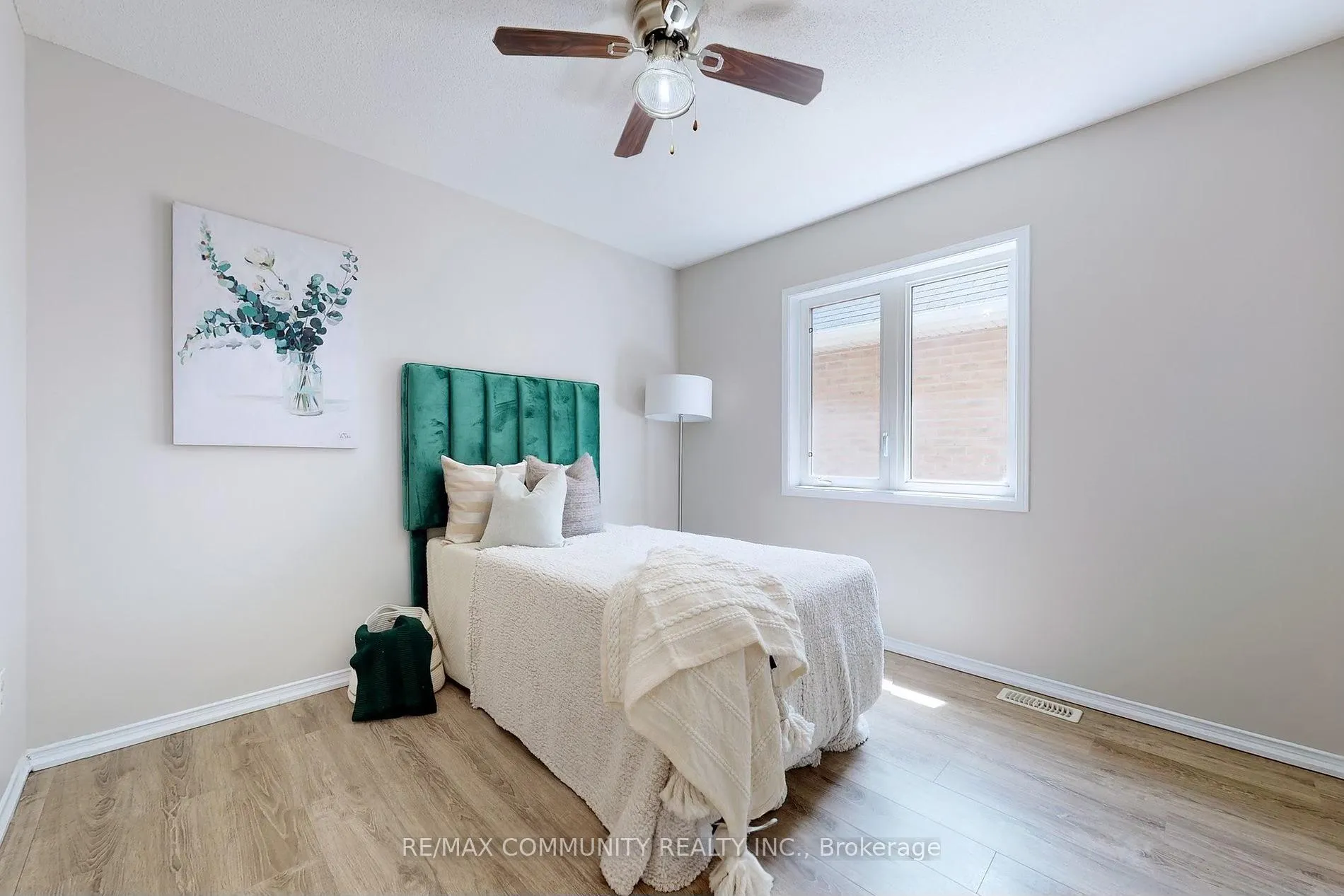 Photo 10 of Unit Main, 103 Pullen Lane, Ajax, Northeast Ajax — HOMEH