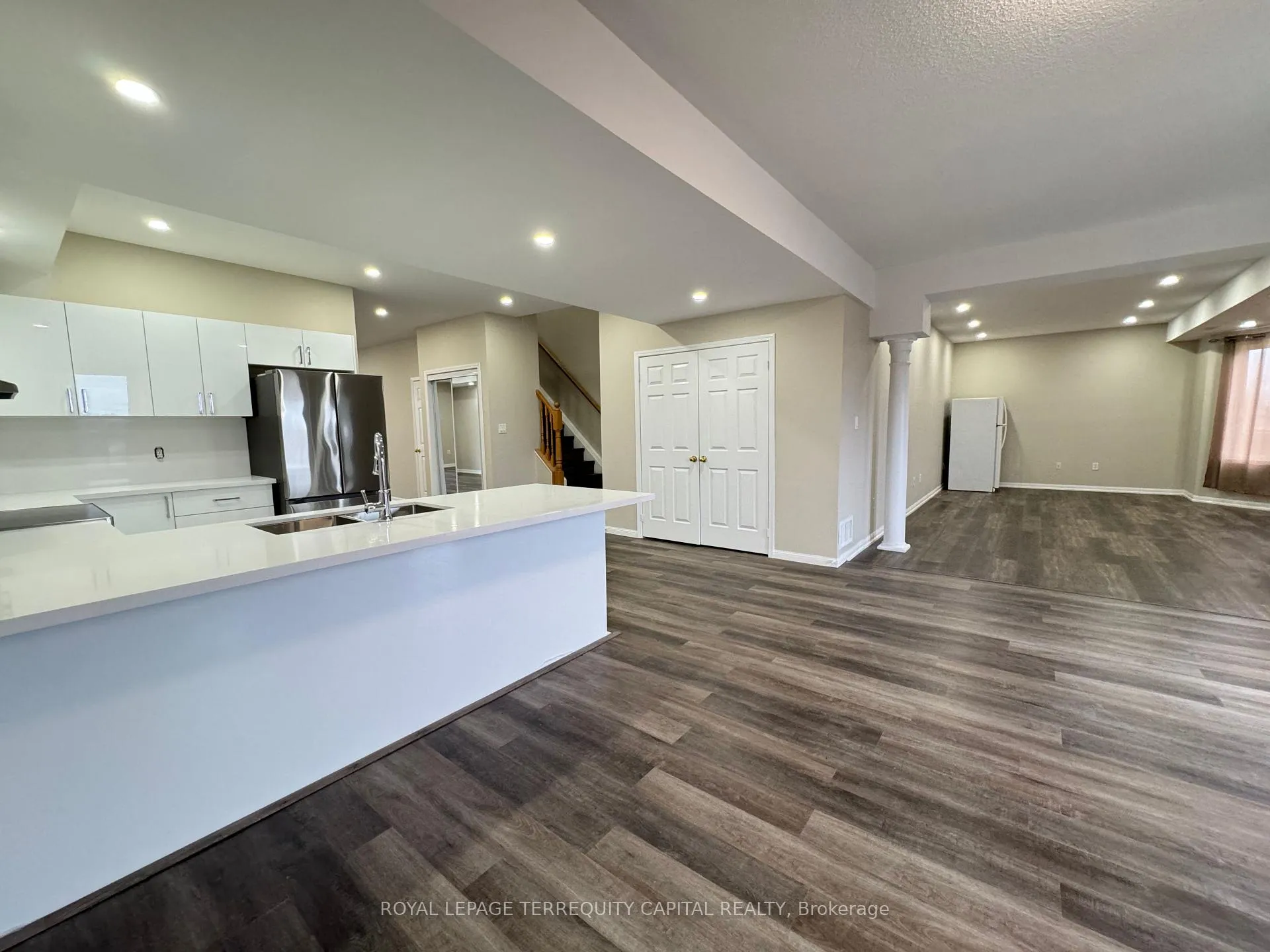 Photo 11 of Unit A, 349 Edgehill Drive, Barrie, Ardagh — HOMEH