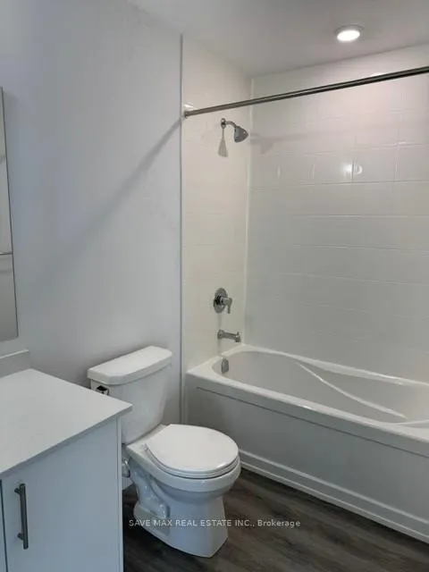 Photo 8 of Unit 607, 1000 Lackner Place, Kitchener — HOMEH